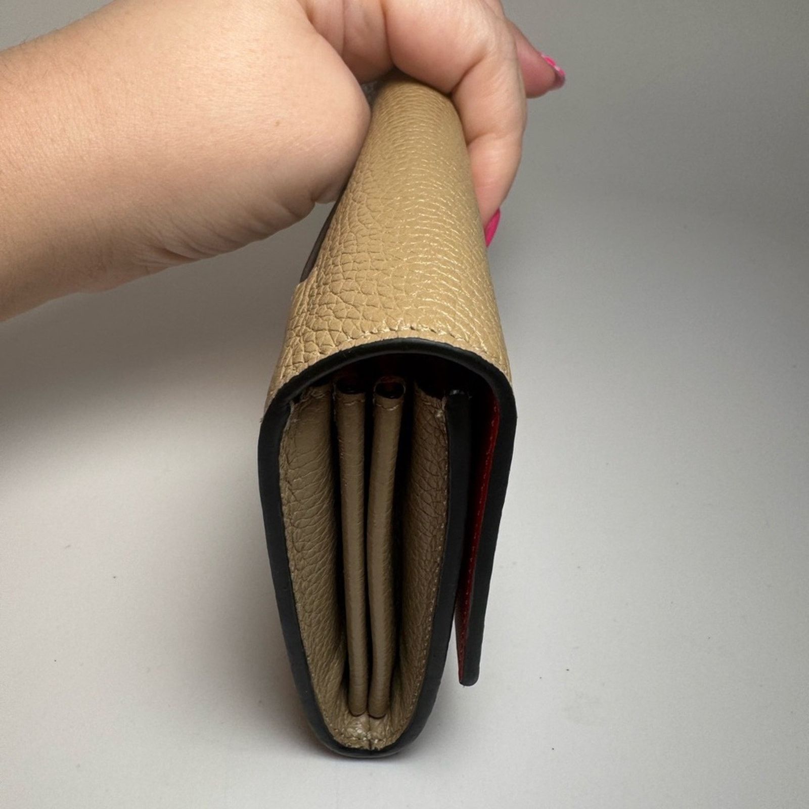 Celine Celine Large Flap Multifunction Wallet Taupe Pebbled Leather Size ONE SIZE - 4 Thumbnail