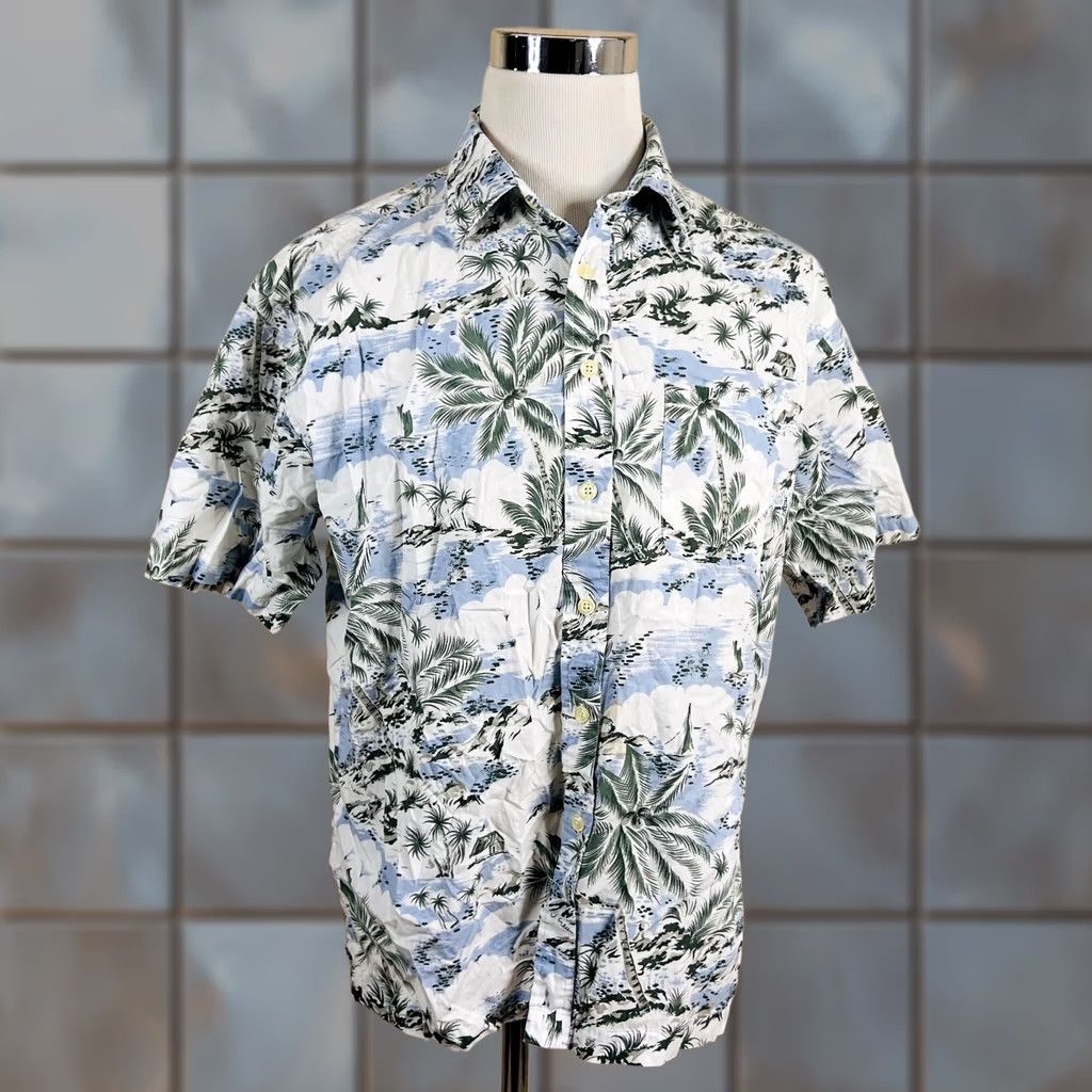 J.Crew J.CREW Button-Up Short Sleeve Hawaiian Aloha Shirt Palm Trees Beach White Cotton L Men Size US L / EU 52-54 / 3 - 1 Thumbnail