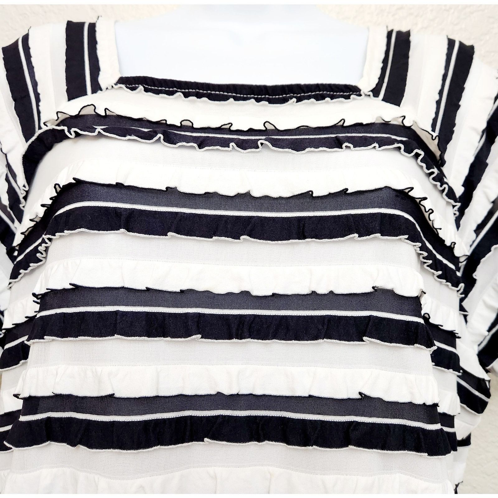 Other TanJay Black White Striped Ruffled Pleats Square Neck Top 1X Size XXL / US 16-18 / IT 52-54 - 2 Thumbnail