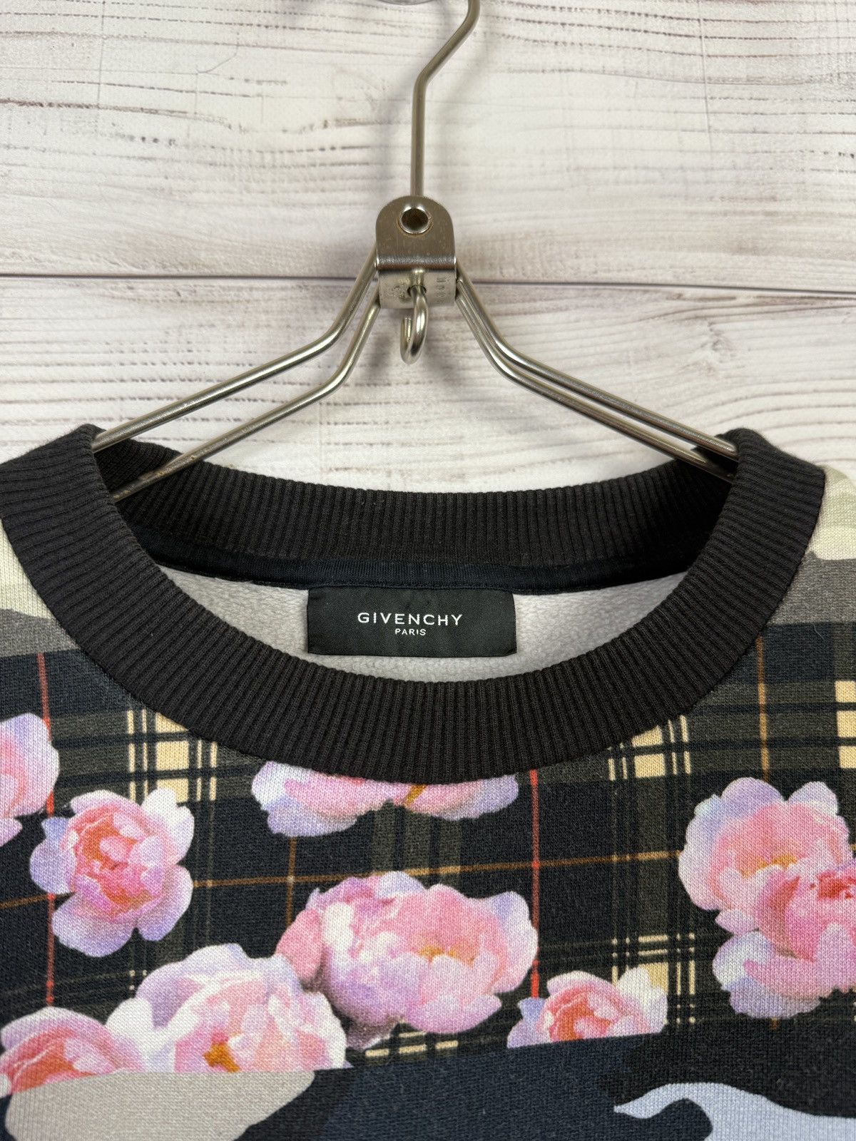 Givenchy Givenchy floral sweatshirt Size US M / EU 48-50 / 2 - 7 Thumbnail