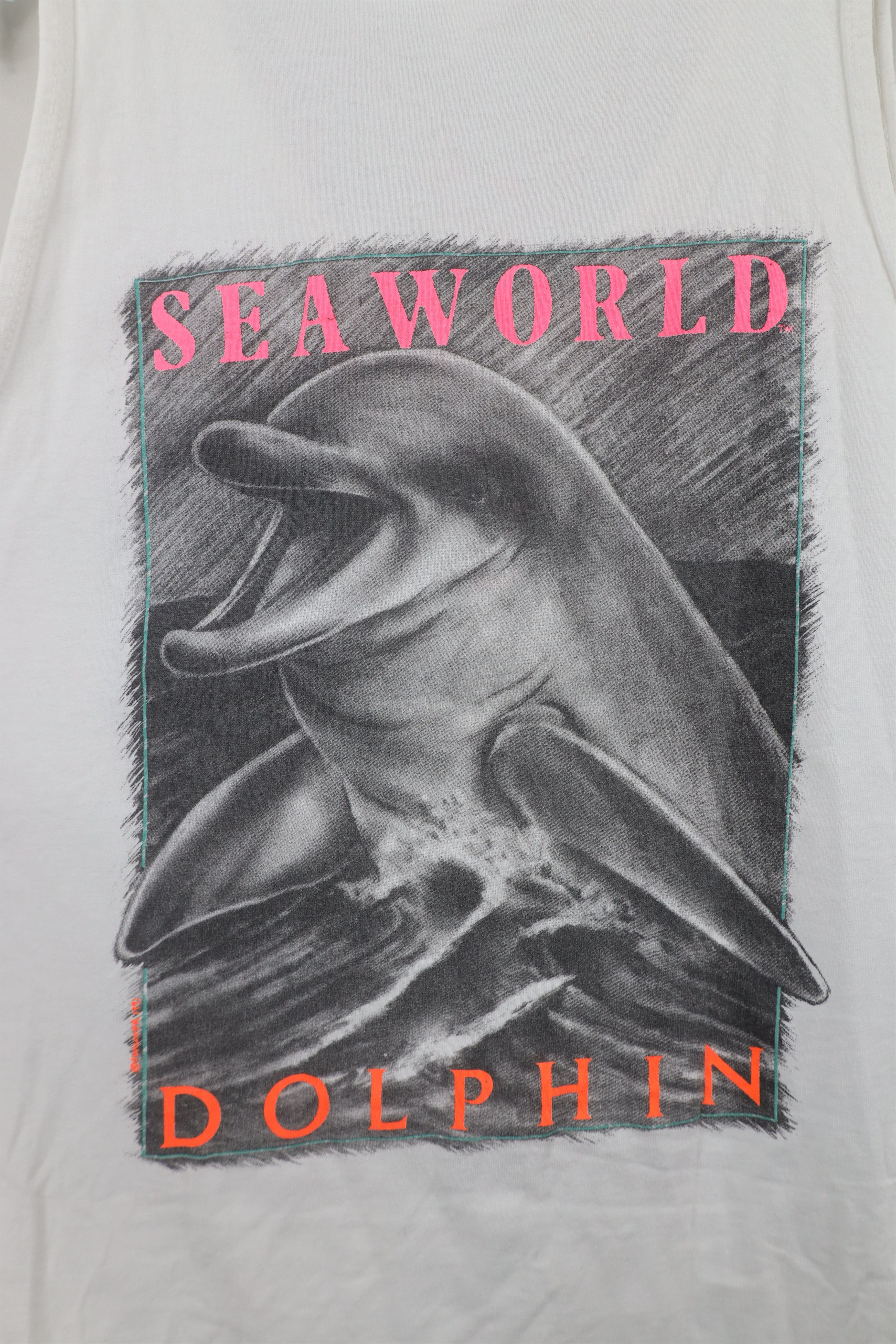 Vintage Vintage 90s Sea World Dolphin Florida Tank Top T-Shirt USA Size US L / EU 52-54 / 3 - 10 Thumbnail
