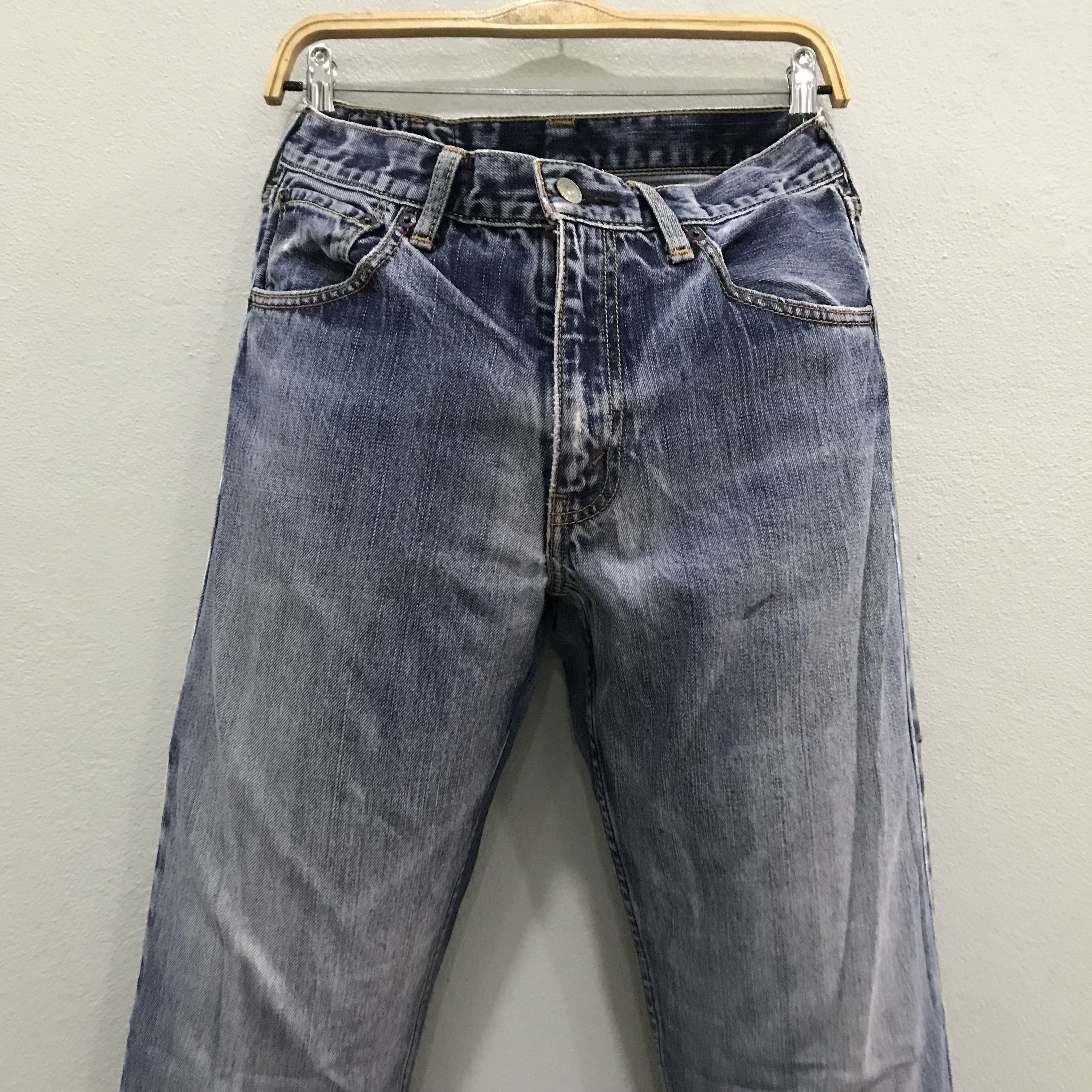 Levi's Vintage Levi’s 501 Distressed Blue Straight Leg High Waist Size US 30 / EU 46 - 3 Thumbnail
