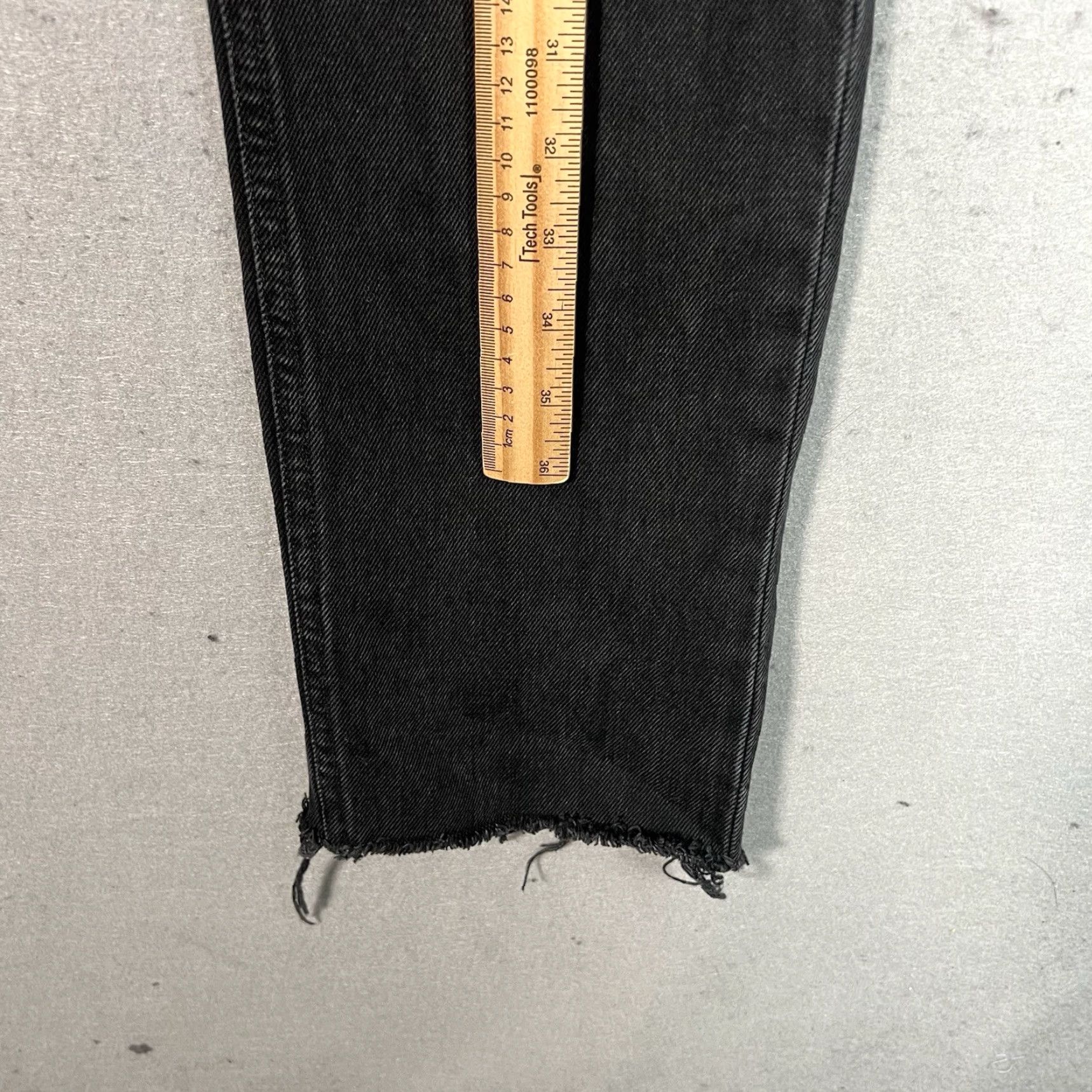 VINTAGE AGOLDE Cherie High Rise Straight Jeans Womens 25 Black Distressed 90s Boho City Denim Straight Jeans Women 25 Mens? Wait. No.