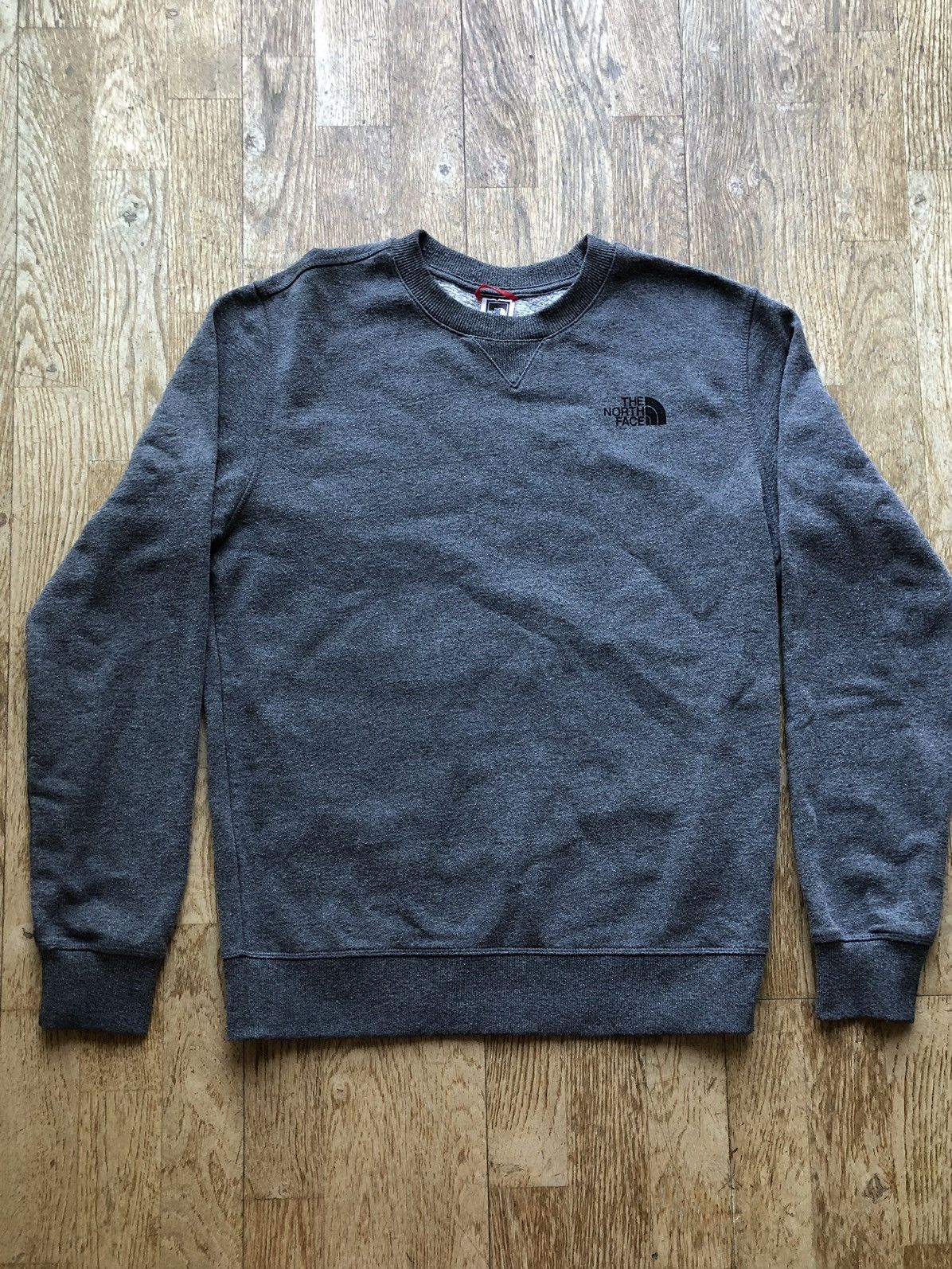 The North Face THE NORTH FACE CLASSIC QUALITY SWEATSHIRT CREWNECK Size US M / EU 48-50 / 2 - 1 Thumbnail