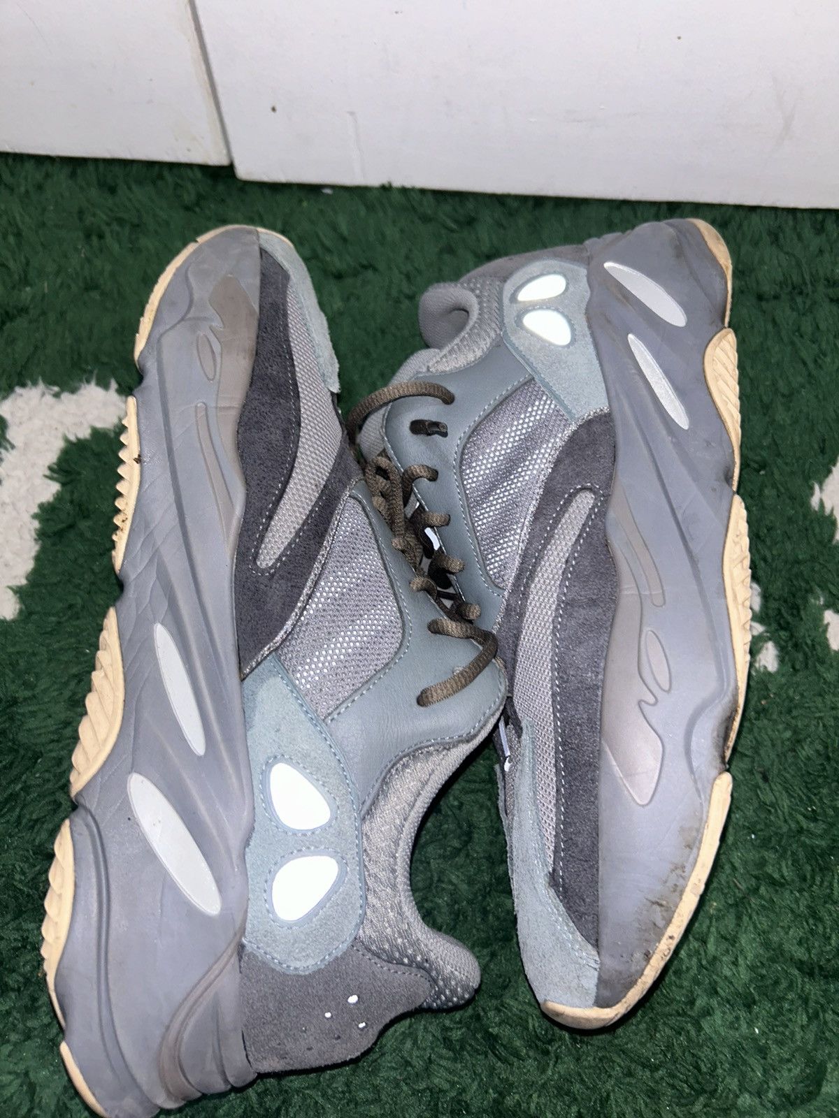Adidas Size 12.5 - adidas Yeezy Boost 700 Teal Blue Size US 12.5 / EU 45-46 - 3 Thumbnail