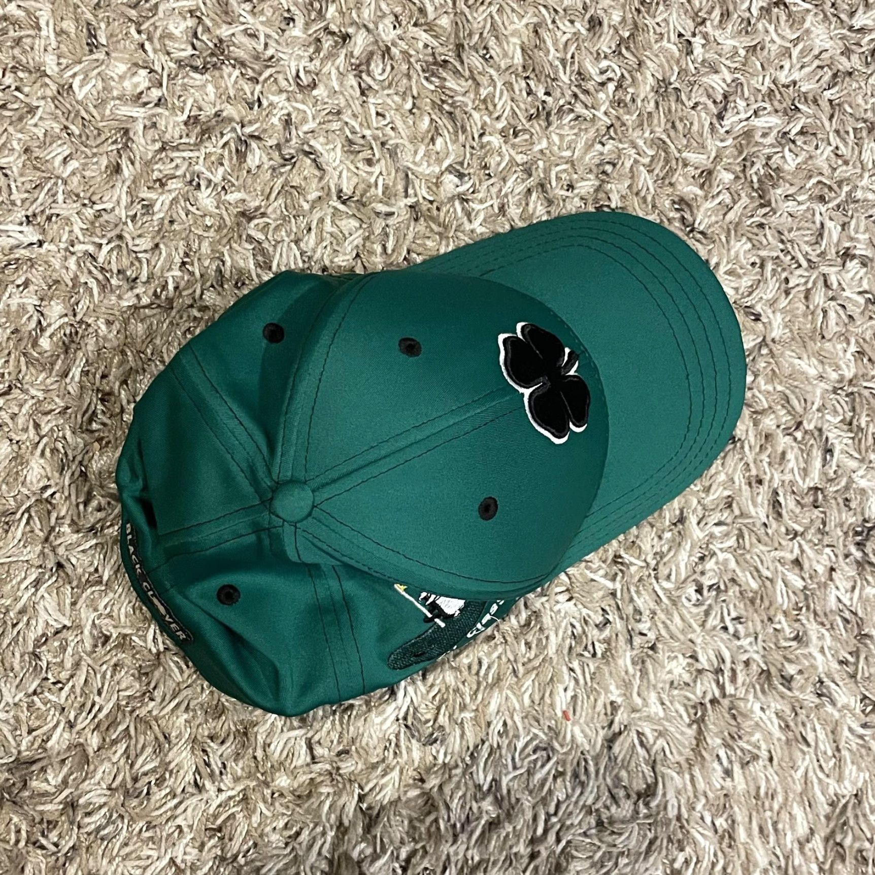 Vintage Black Clover Golf Hat Fitted S/M Green Live Lucky Penguin Classic Golf Size ONE SIZE - 7 Thumbnail