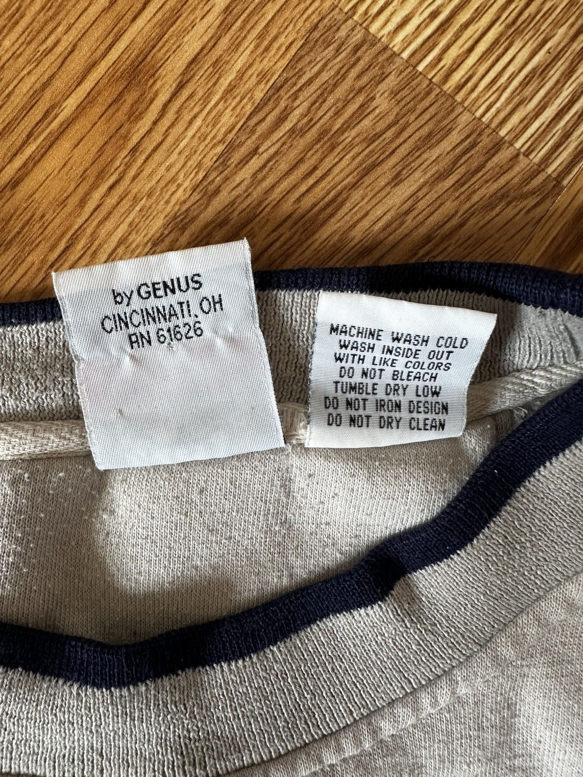 Disney Disney Sweater Size US M / EU 48-50 / 2 - 4 Thumbnail