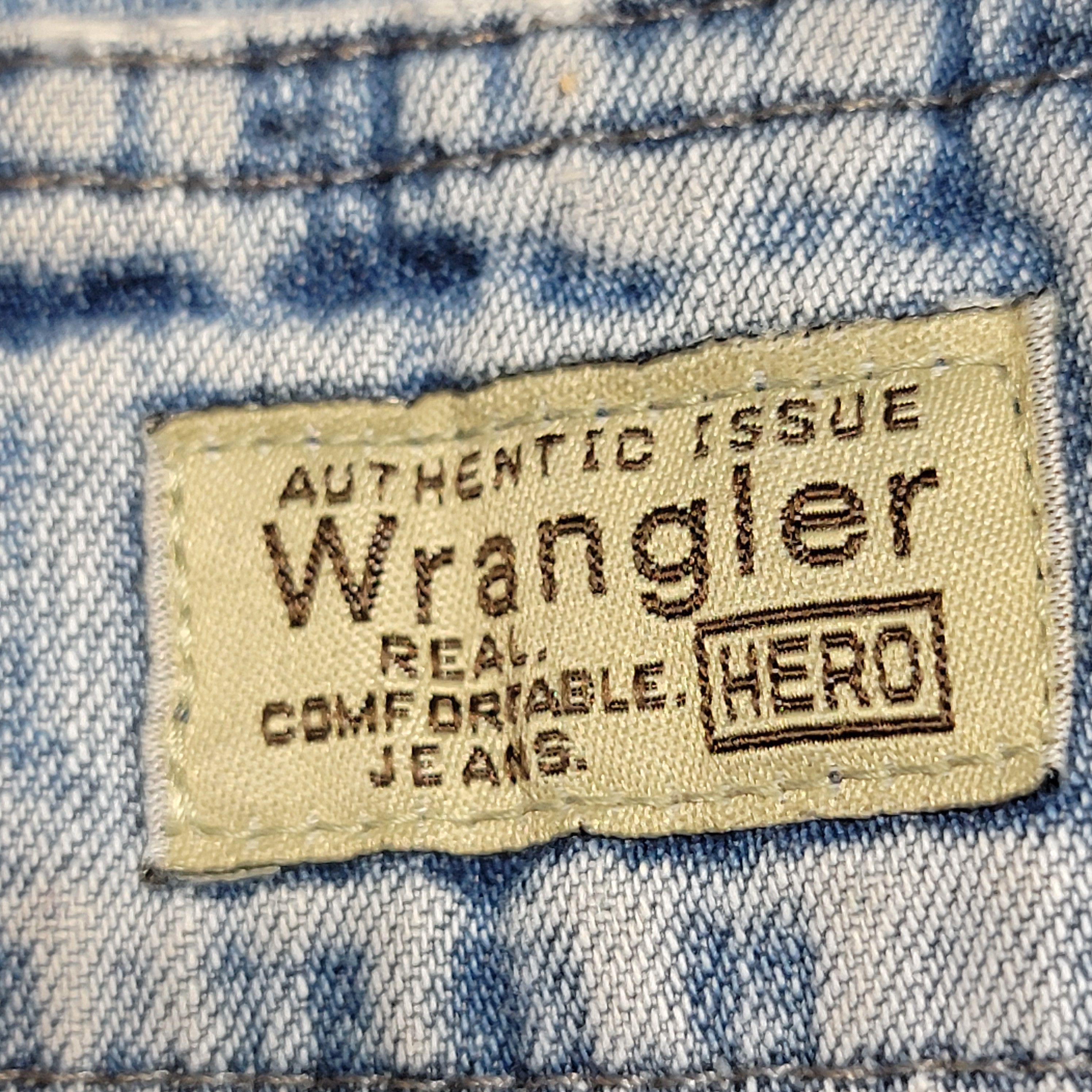 Wrangler Wrangler Denim Cargo Shorts Light Blue - Size 42 Size US 42 / EU 58 - 3 Thumbnail