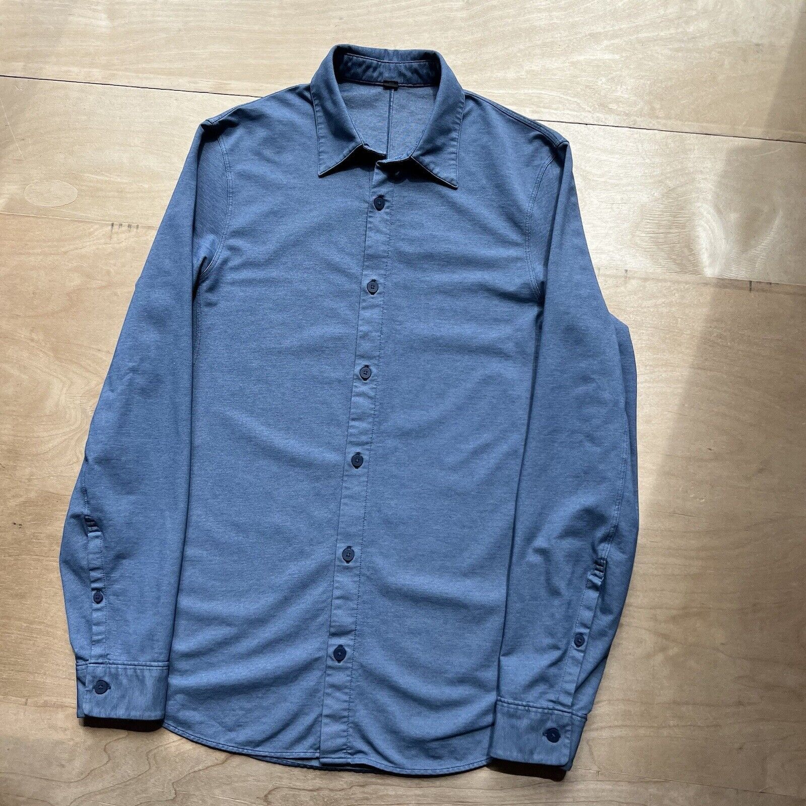 Lululemon Lululemon Button Down Shirt Blue Casual Workwear Commission Size US S / EU 44-46 / 1 - 8 Thumbnail