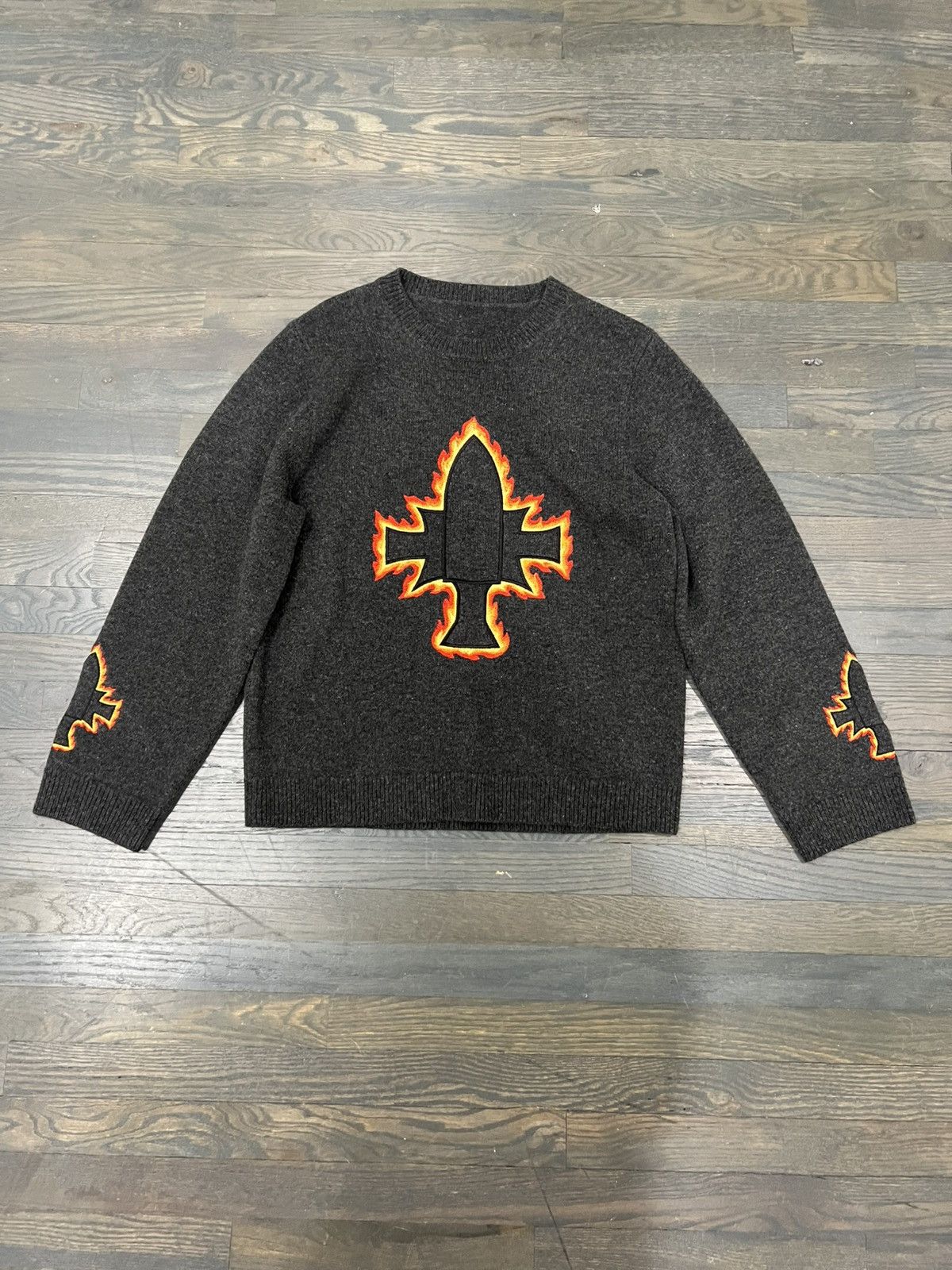 Who Decides War 1o1 Sample motif knit sweater Size US S / EU 44-46 / 1 - 1 Thumbnail