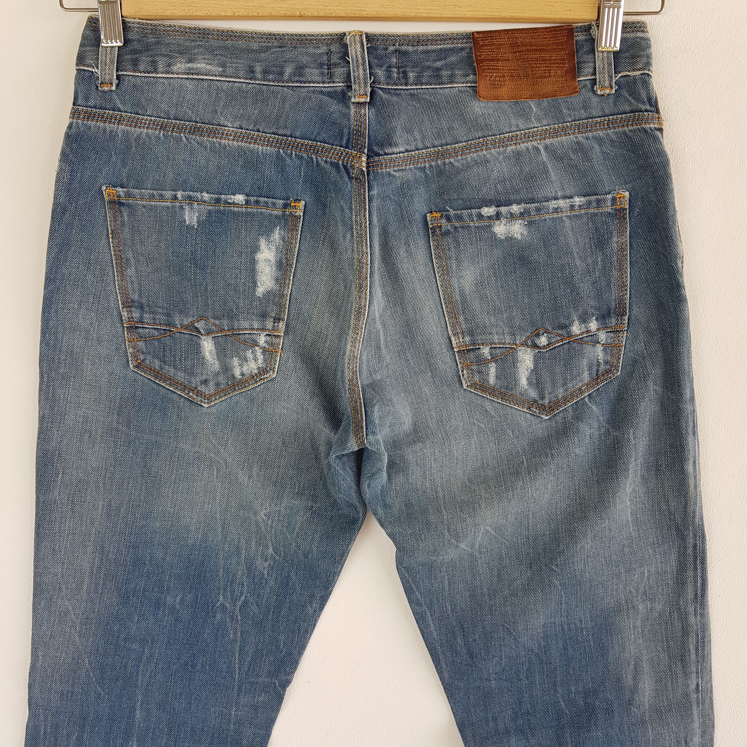 Japanese Brand Vintage Distressed Japanese Jeans Japanese Denim Pants Size US 30 / EU 46 - 4 Thumbnail