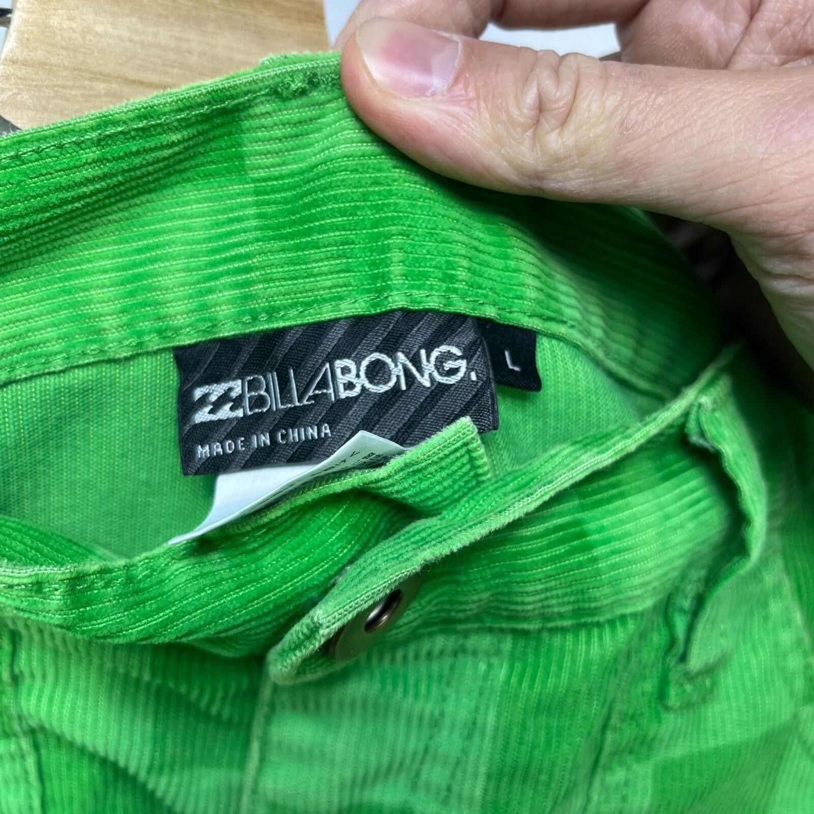 Billabong Vintage Billabong Y2K Corduroy Shorts 33 Rare Skate Size US 33 - 4 Thumbnail