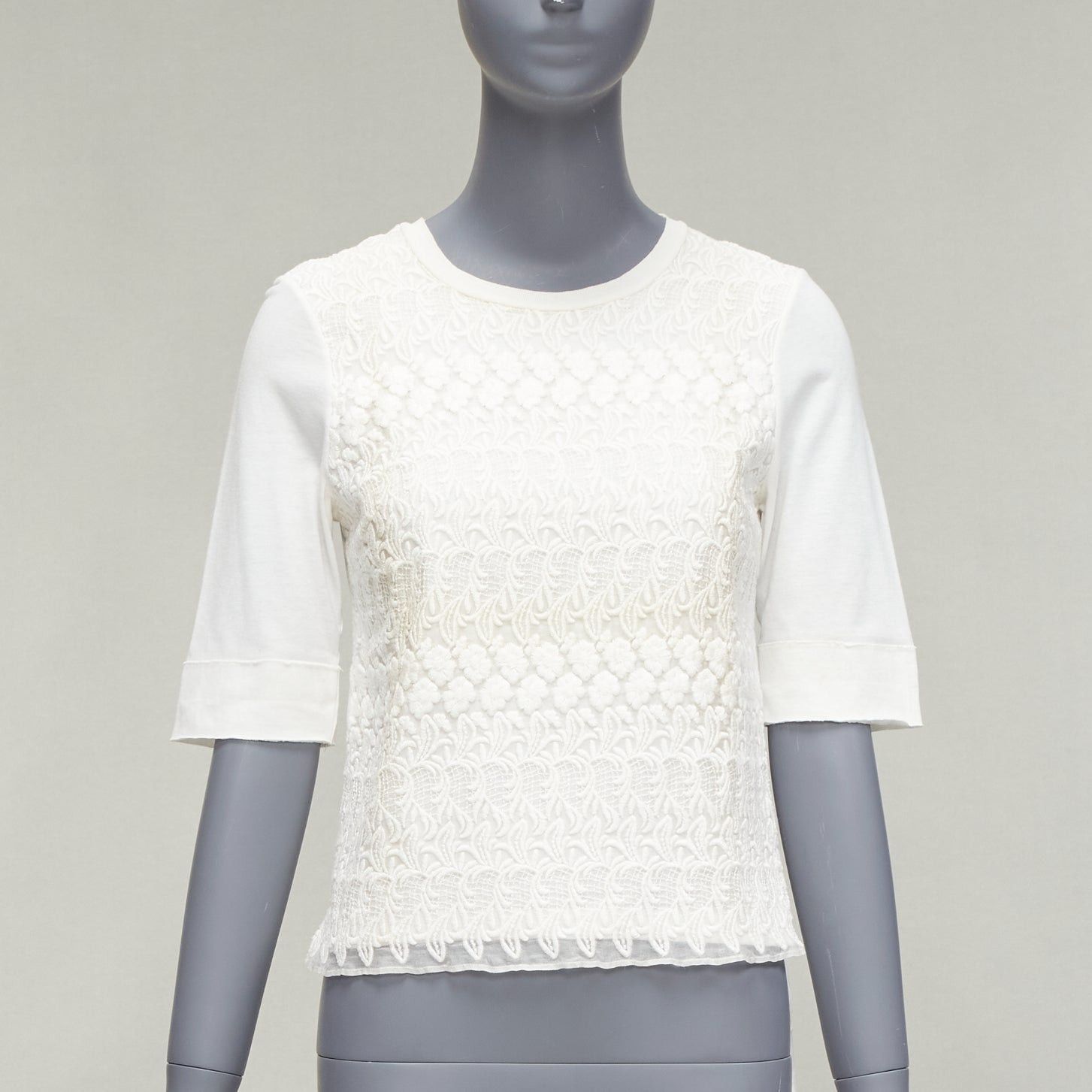 Giambattista Valli GIAMBATTISTA VALLI white cotton blend lace overlay front tshirt IT38 XS Size XS / US 0-2 / IT 36-38 - 1 Thumbnail