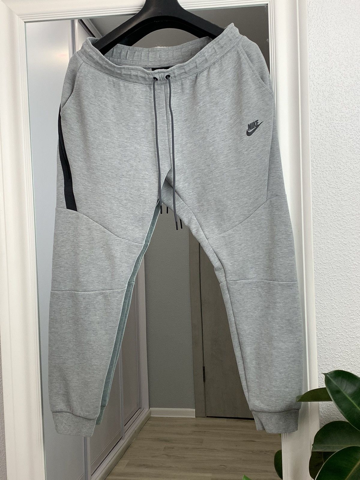 Nike Nike Tech Fleece Pants Nike Tech Sport Pants Gray Size:L Size US 34 / EU 50 - 4 Thumbnail