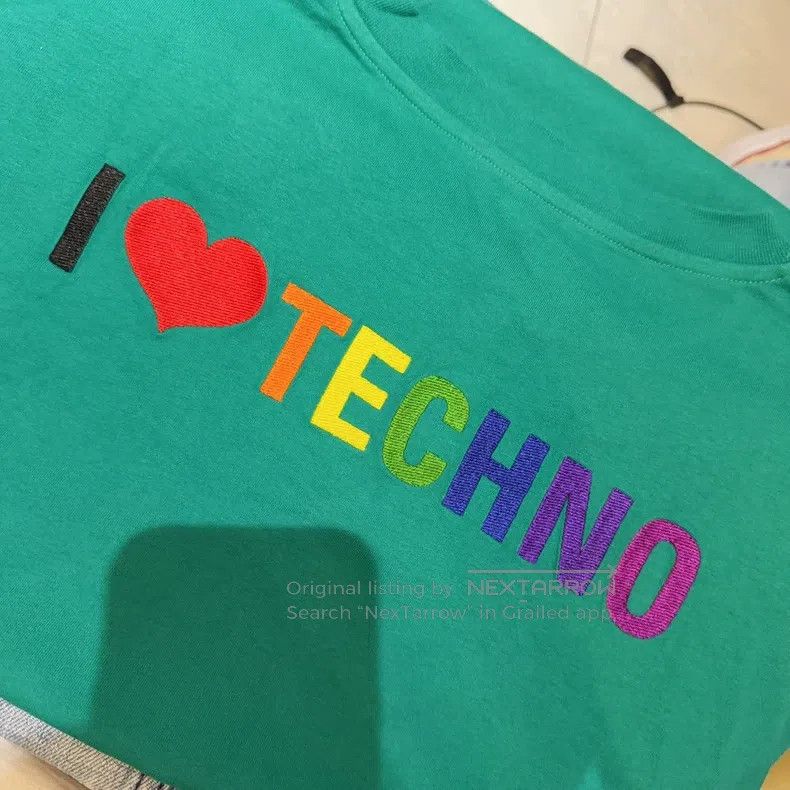 Balenciaga Balenciaga Electronic Music Short Sleeve Green Size US M / EU 48-50 / 2 - 5 Thumbnail