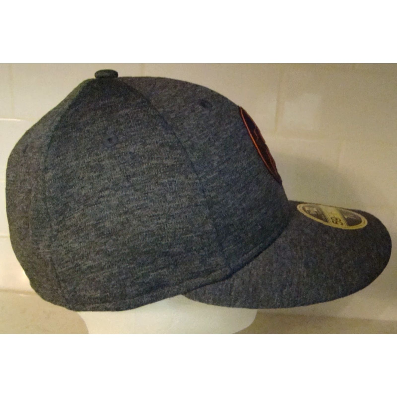 New Era NWT New Era Houston Astros Low Profile Fitted Hat 7 1/8 Mens Gray Baseball Cap Size ONE SIZE - 4 Thumbnail