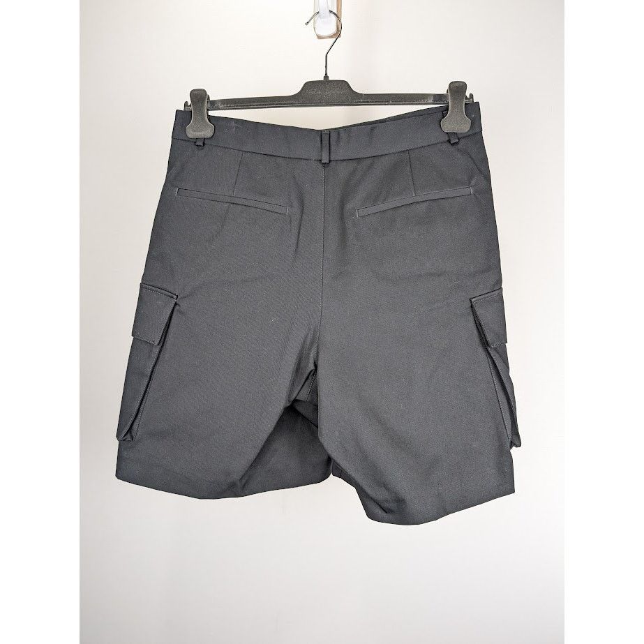 Off-White o1rshd1 Cargo Short In Black Size US 34 / EU 50 - 12 Thumbnail