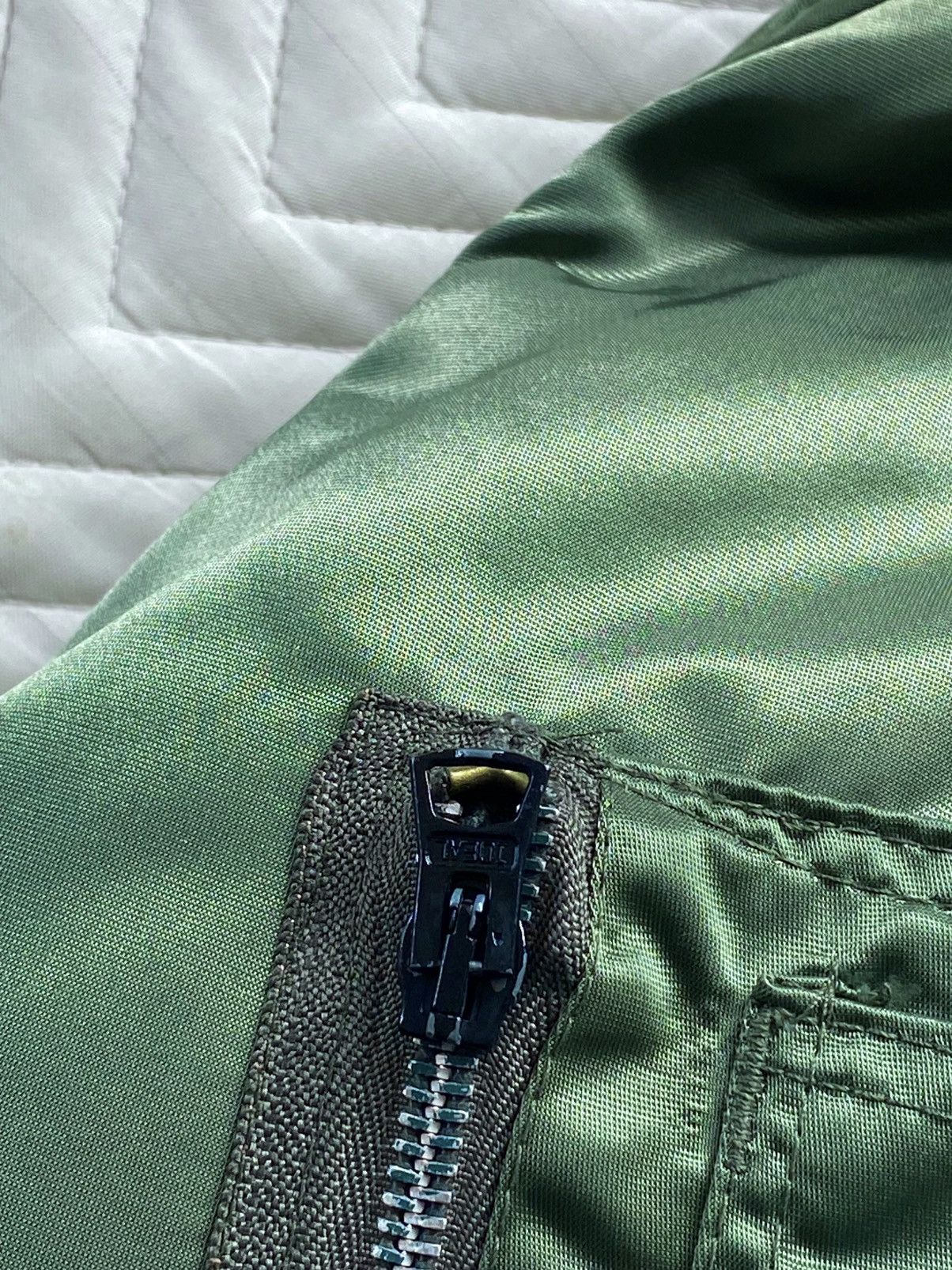 Vintage 🇺🇸 Vintage Corinth Mfg Co. MA-1 Flight Jacket - Made in USA Size US L / EU 52-54 / 3 - 8 Thumbnail