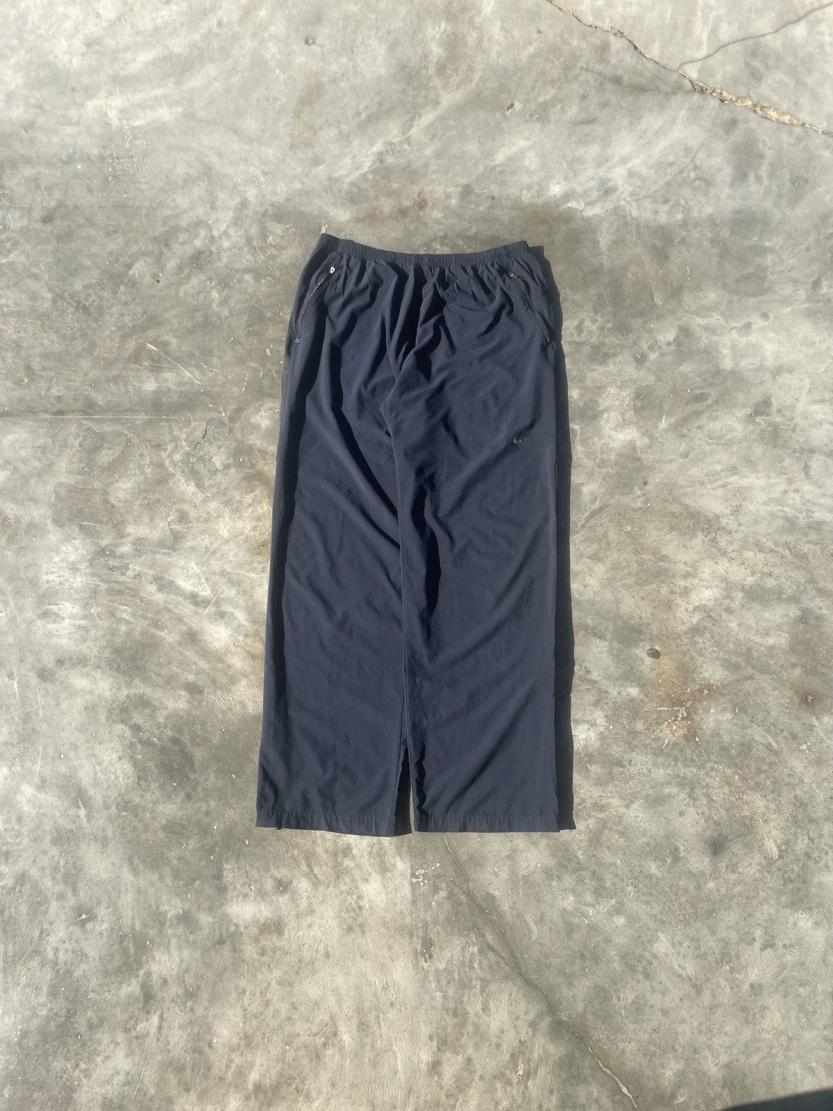 Nike Nike Baggy Trackpants Size US 32 / EU 48 - 1 Thumbnail