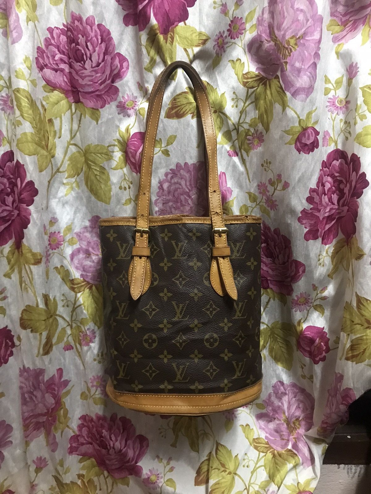 Louis Vuitton × Vintage Authentic Louis Vuitton Bucket Pm Size ONE SIZE - 1 Thumbnail