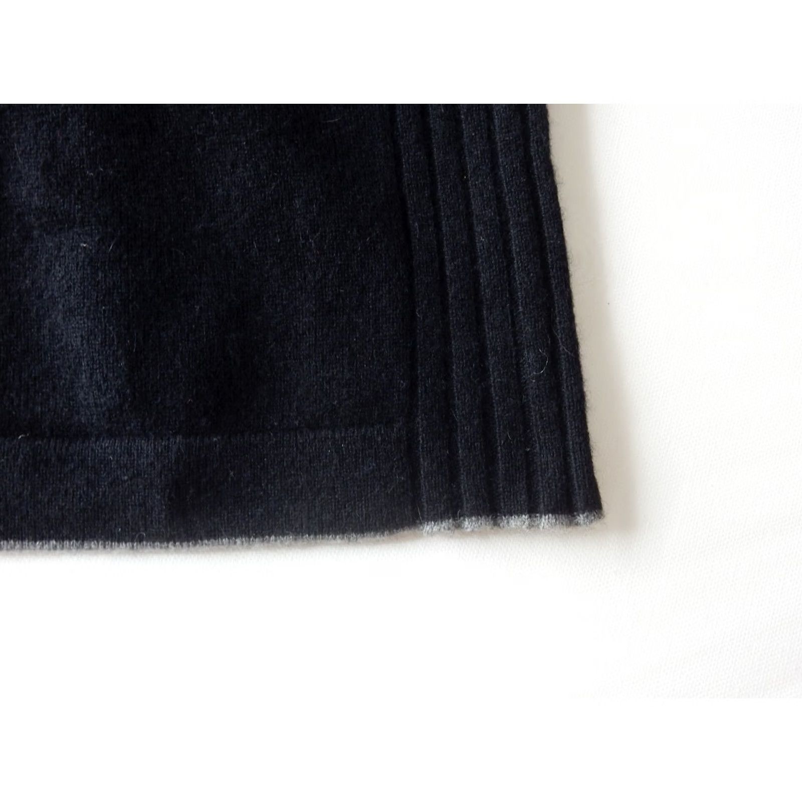 Vintage Giasone Sweater Mens XL Cashmere Pullover Black 100% Wool? Size US XL / EU 56 / 4 - 3 Thumbnail