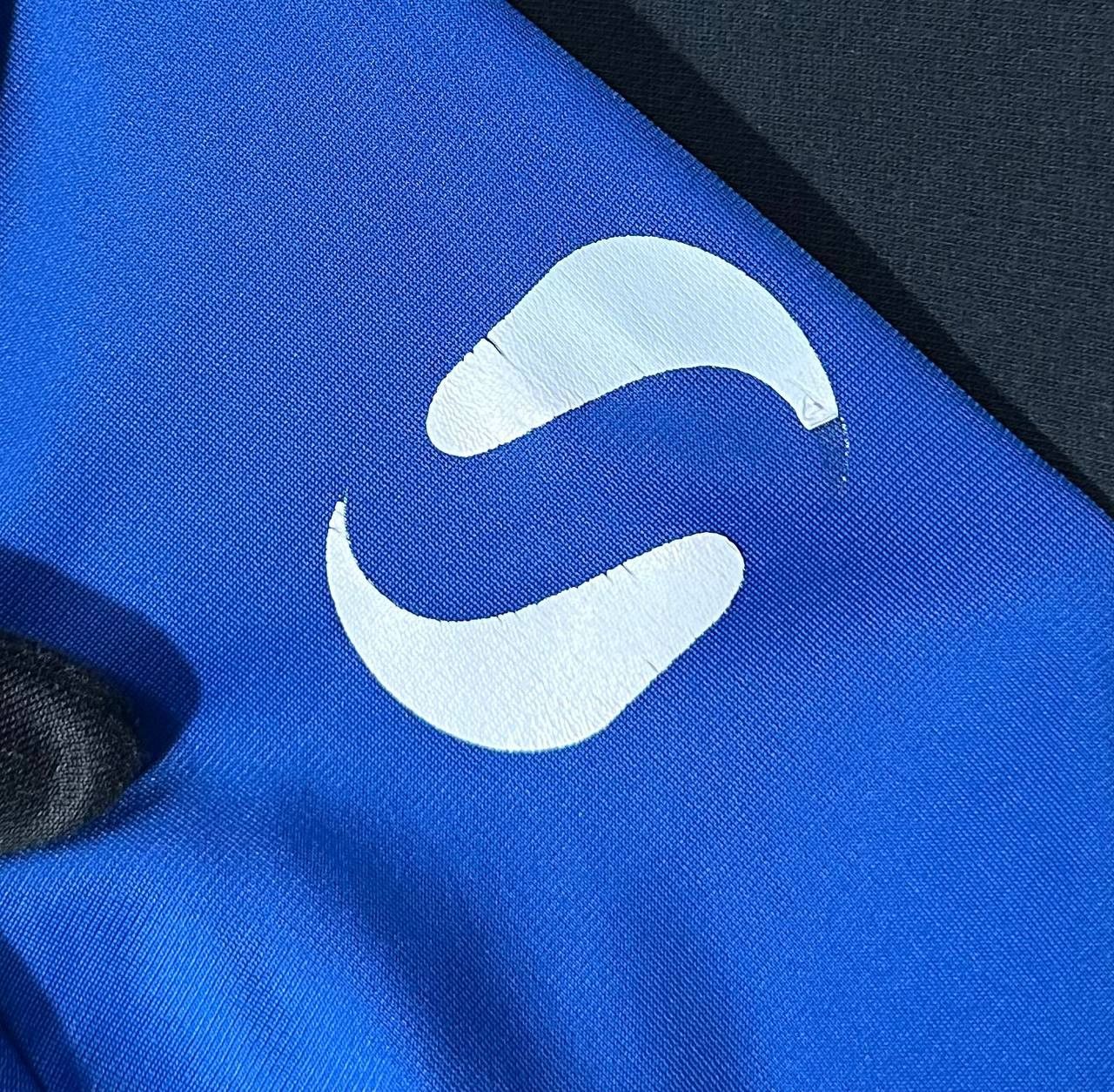 Other Portsmouth FC Sondico long sleeve 1/4 zip Quarter Zip Warmup Size US M / EU 48-50 / 2 - 7 Thumbnail