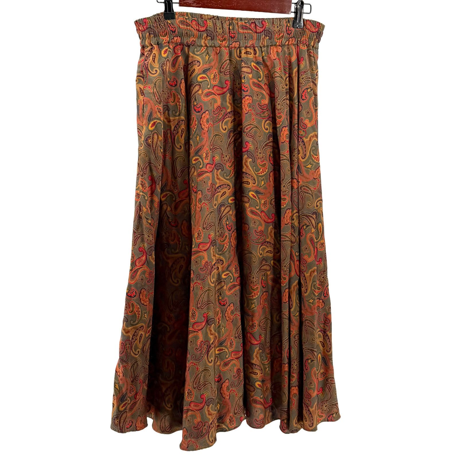 Jones New York Vintage 80s Olive Red Paisley 100% Rayon Circle Skirt Size 30" / US 8 / IT 44 - 1 Thumbnail