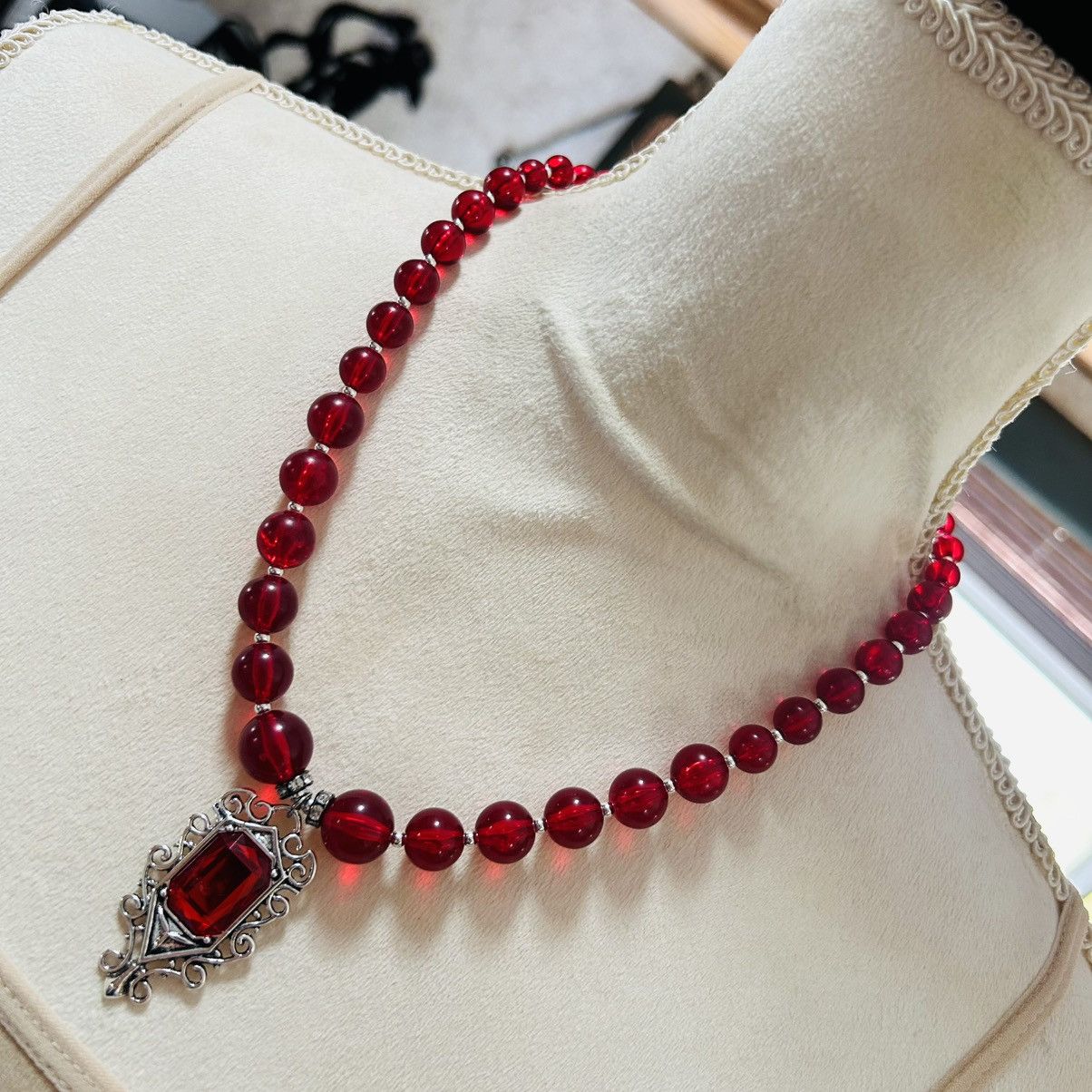 Handmade Handcrafted vintage repurpose red vampire blood necklace Size ONE SIZE - 1 Thumbnail
