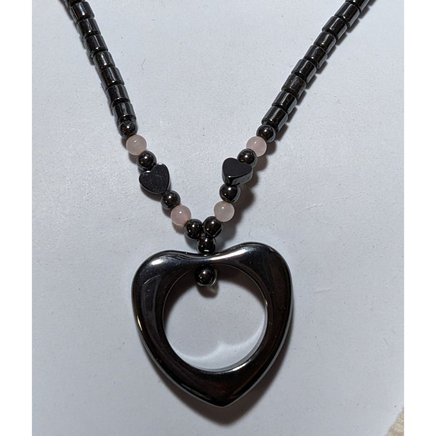 Other Coquette Open Heart Hematite Pink Quartz Necklace Size ONE SIZE - 5 Thumbnail