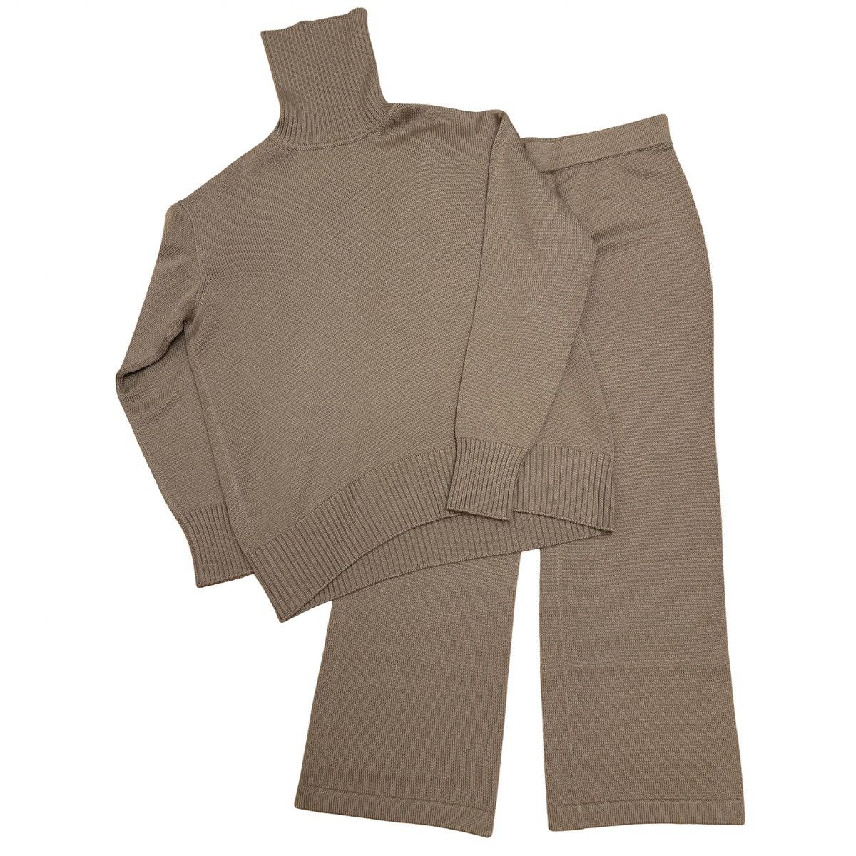 Other Women’s 100% Merino Wool Sweater and Pants Set, Size S Size S / US 4 / IT 40 - 1 Thumbnail