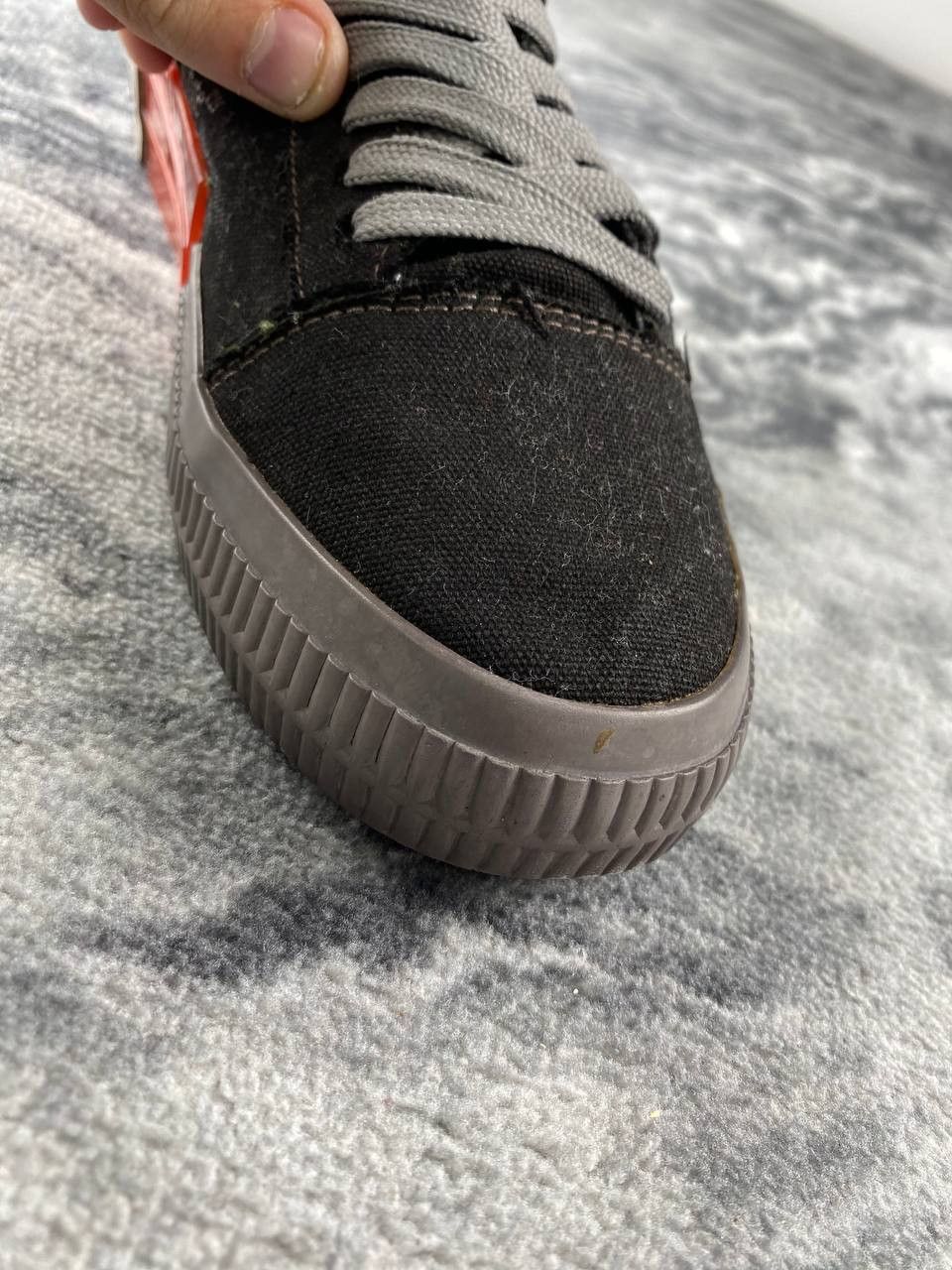 Off-White Off-White Low Vulcanized Sneakers Men Size 40 Black Size US 7 / EU 40 - 14 Thumbnail