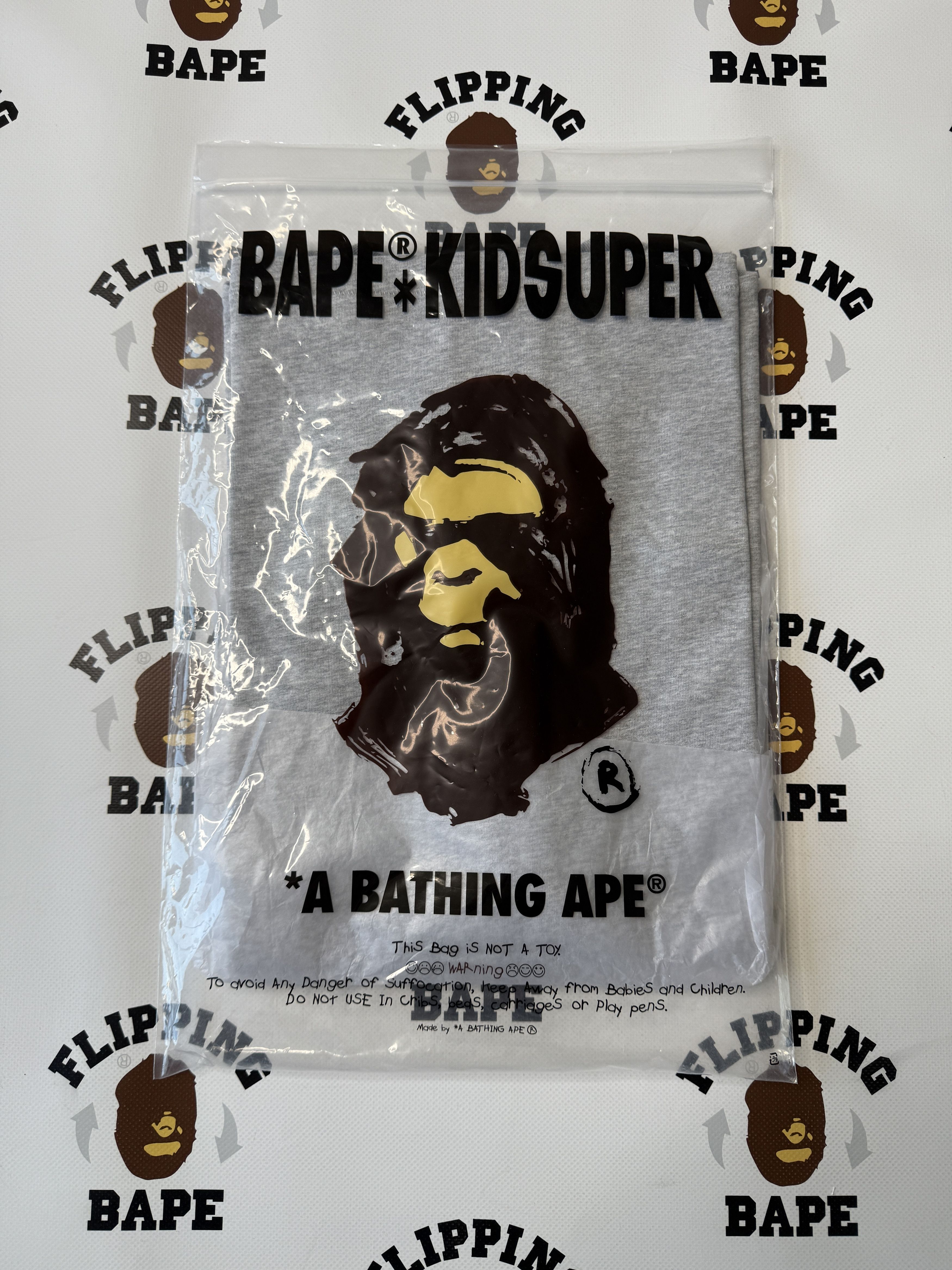 Bape BAPE X KIDSUPER MILO GRAPHIC TEE Size US M / EU 48-50 / 2 - 12 Thumbnail