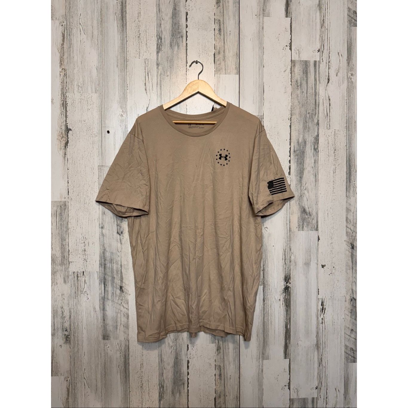 Under Armour Under Armour HeatGear Freedom T-Shirt Men’s 3XL Tan Loose Fi Size US XXL / EU 58 / 5 - 1 Thumbnail