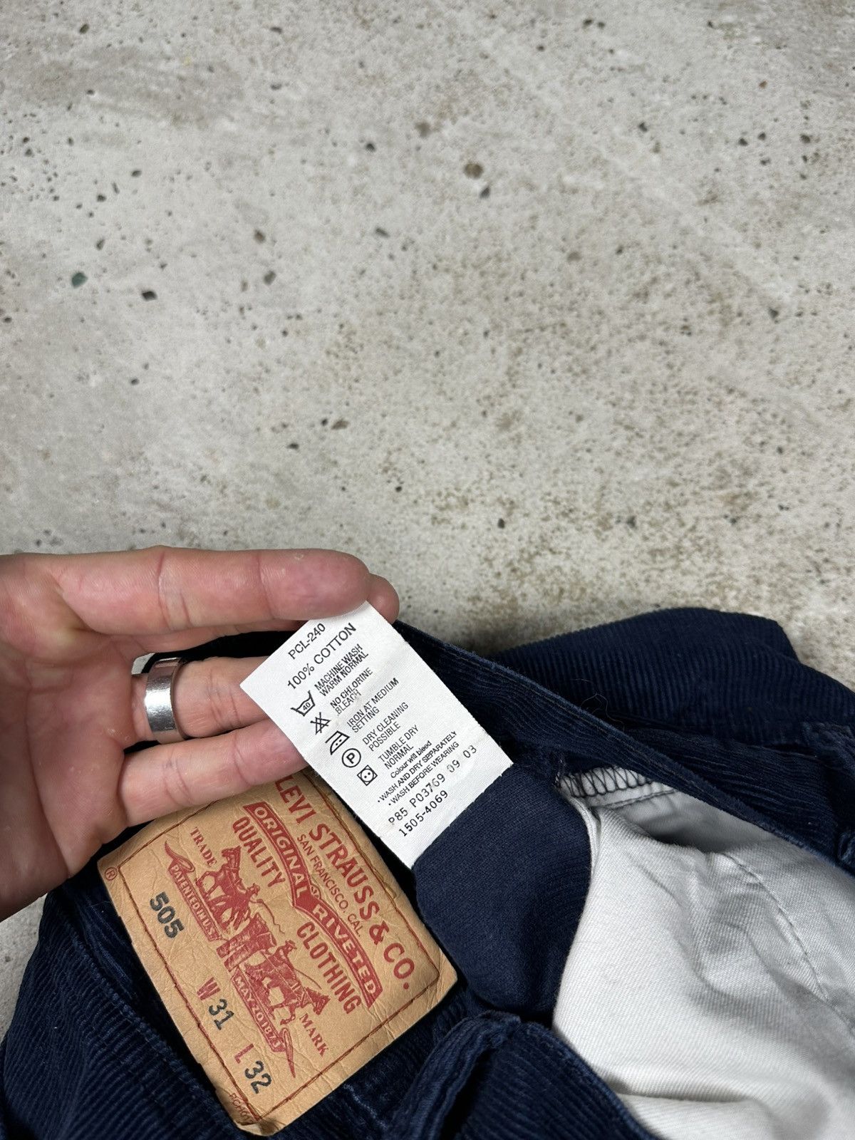 Levi's × Vintage Vintage 90s Levi’s 505 Blue Corduroy Pants Denim Jeans Size US 30 / EU 46 - 10 Thumbnail