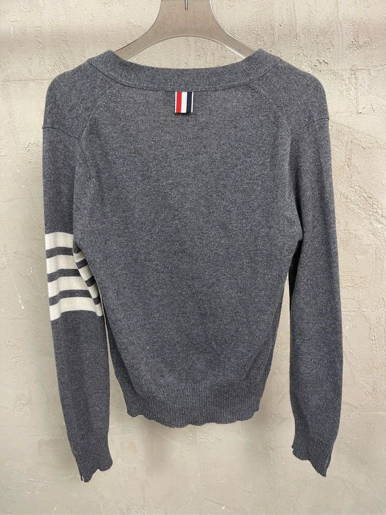 Thom Browne Thom browne Gray four-striped cashmere cardigan sweater 250 Size US L / EU 52-54 / 3 - 4 Thumbnail