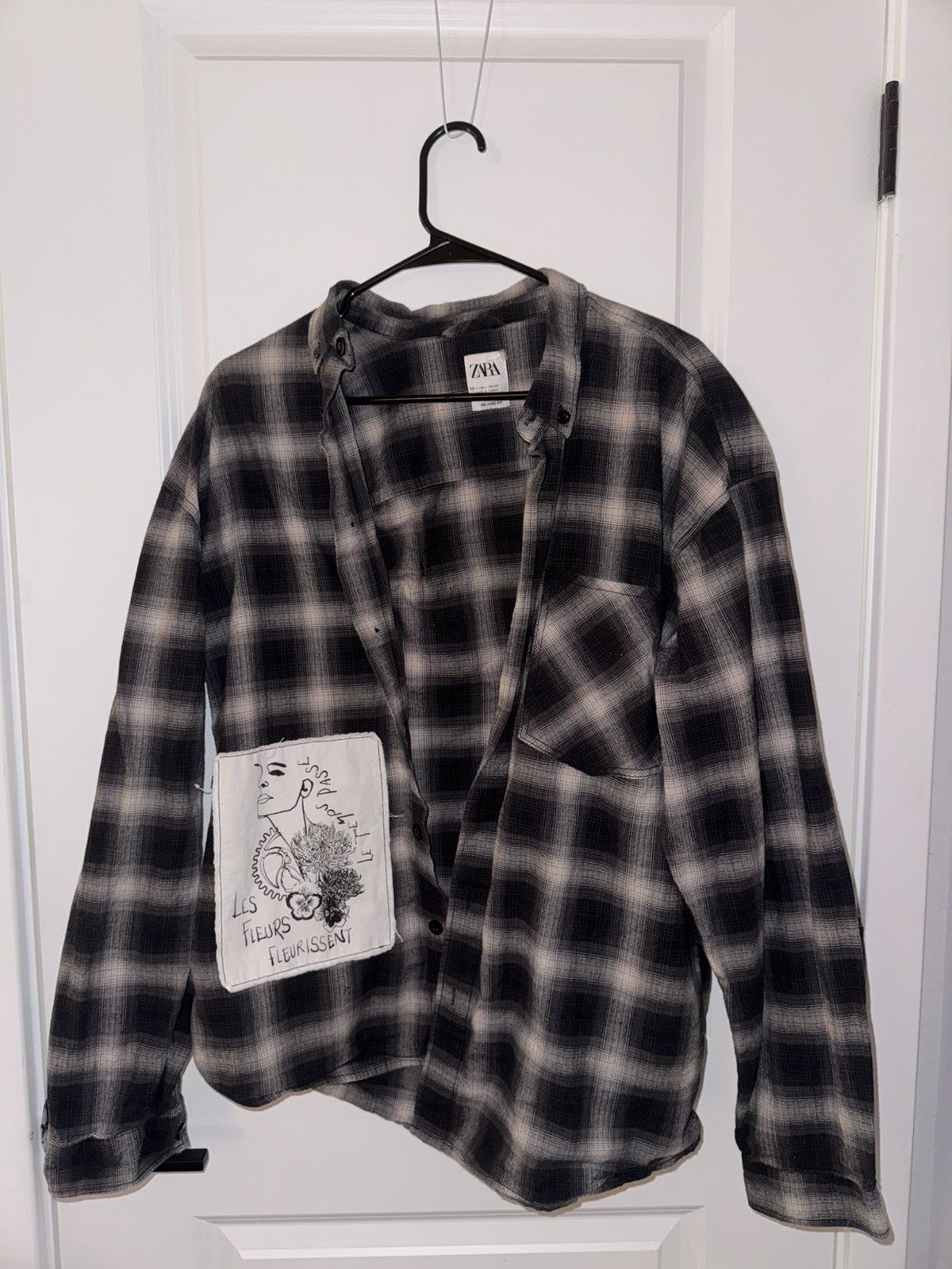 Zara Zara black and grey plaid patch flannel with pocket Size US L / EU 52-54 / 3 - 1 Thumbnail