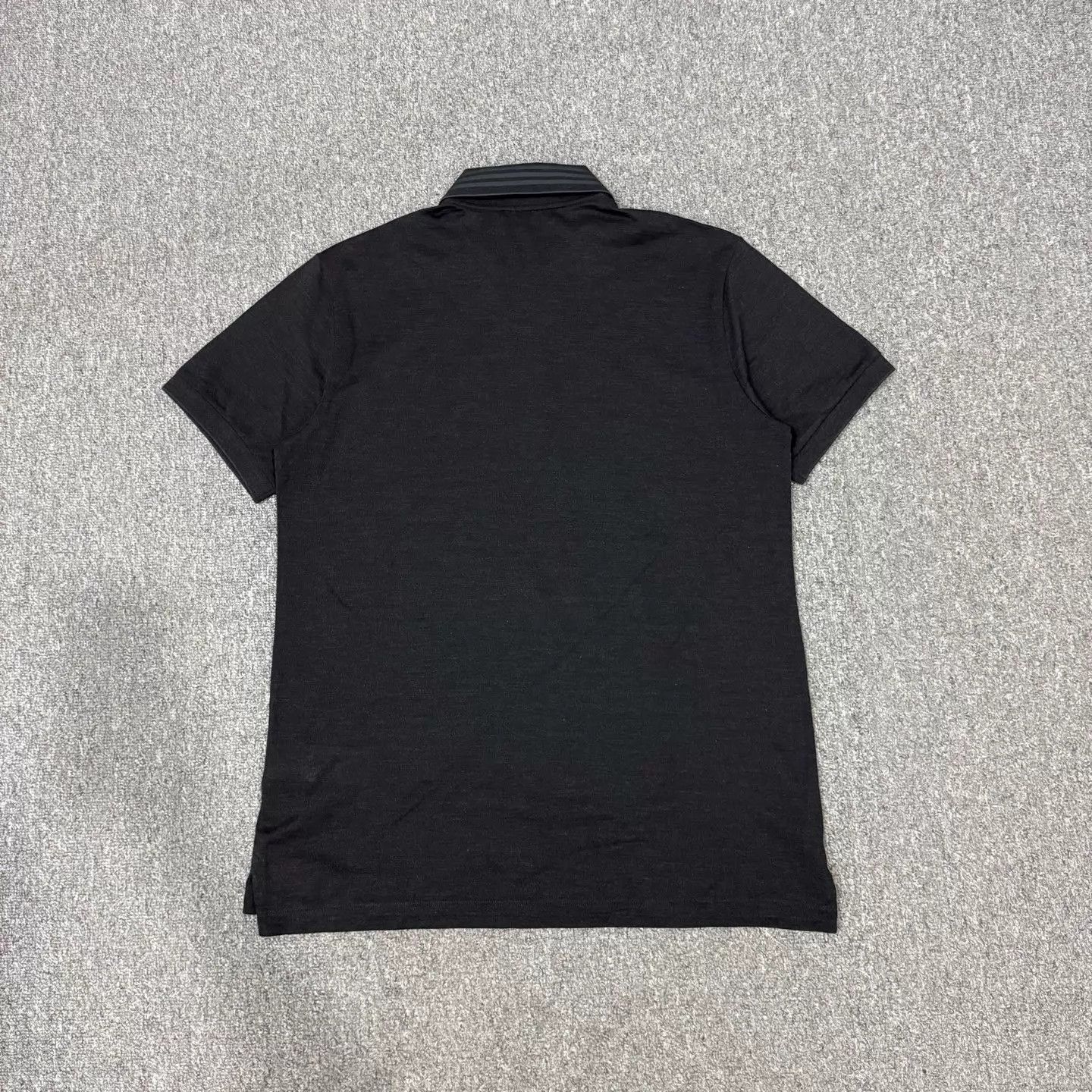 Burberry Burberry Black Metal TB Logo SS Polo M 99 New Size US M / EU 48-50 / 2 - 2 Thumbnail