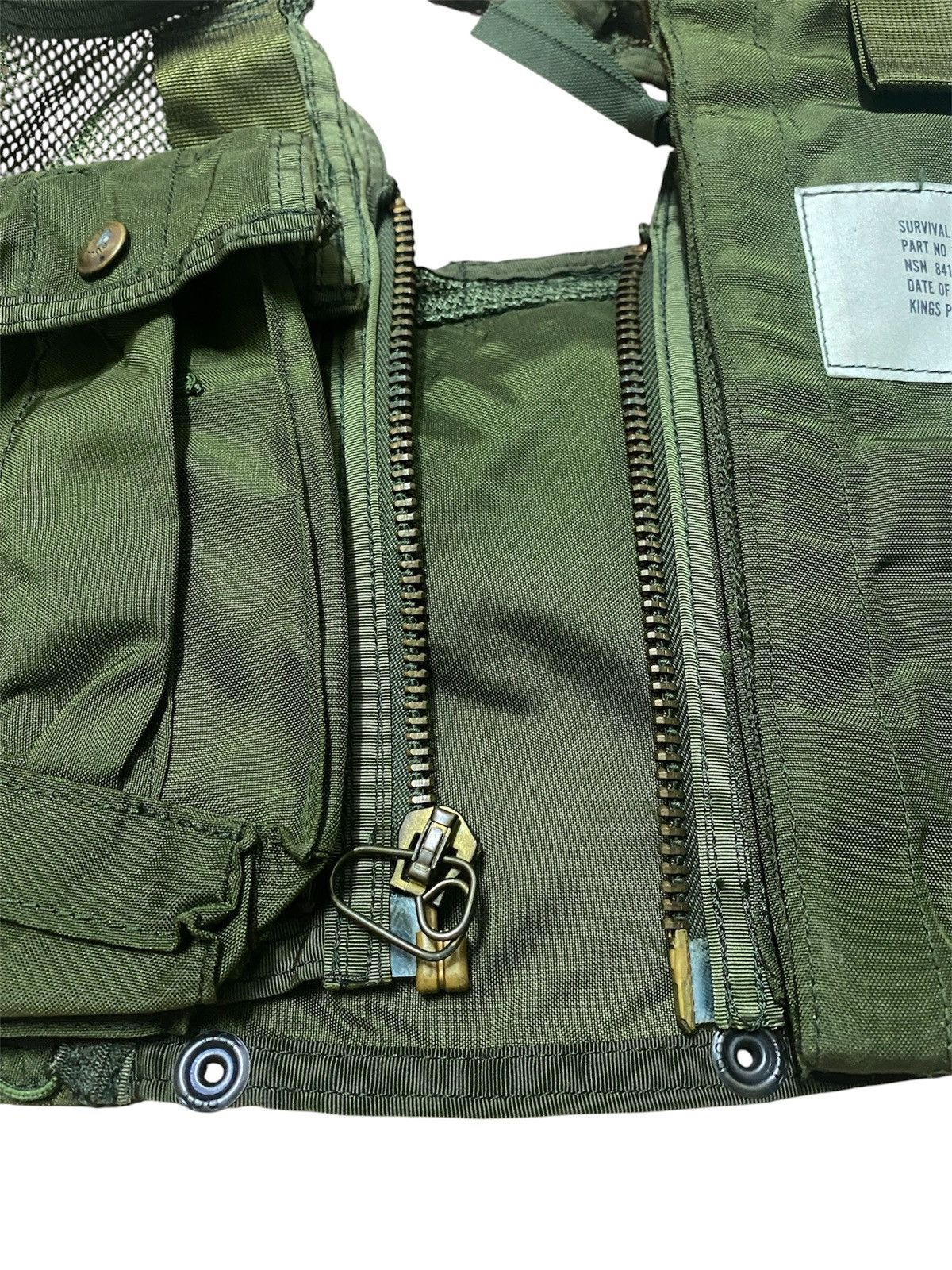 Vintage 60s USA Aircraft survival Vest Air Force Tactical Flight Size US S / EU 44-46 / 1 - 4 Thumbnail
