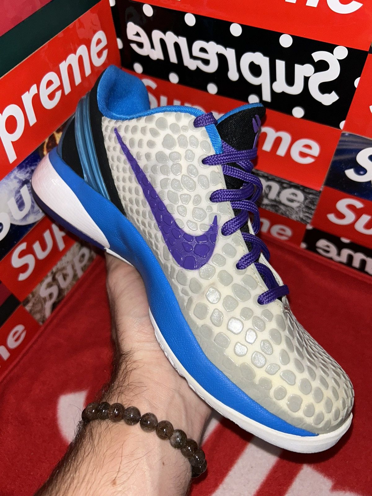 Nike Nike Kobe 6 GS ‘Draft Day’ 429913-102 size 5y Kobe VI Size US 5 / EU 37 - 10 Thumbnail
