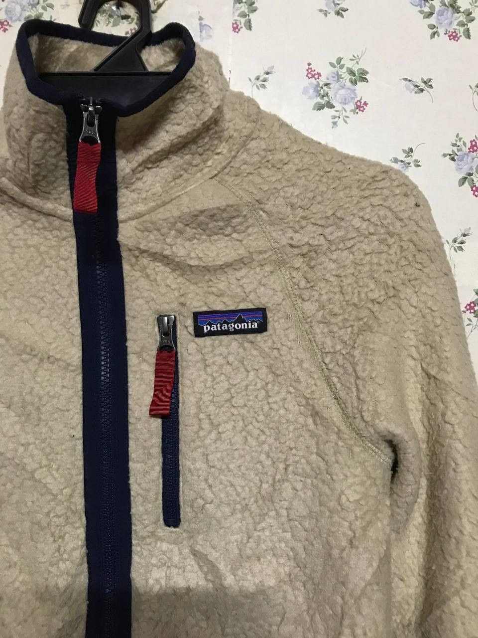 image of Outdoor Life x Patagonia Fleece Jacket in Cream, Men's (Size XS)