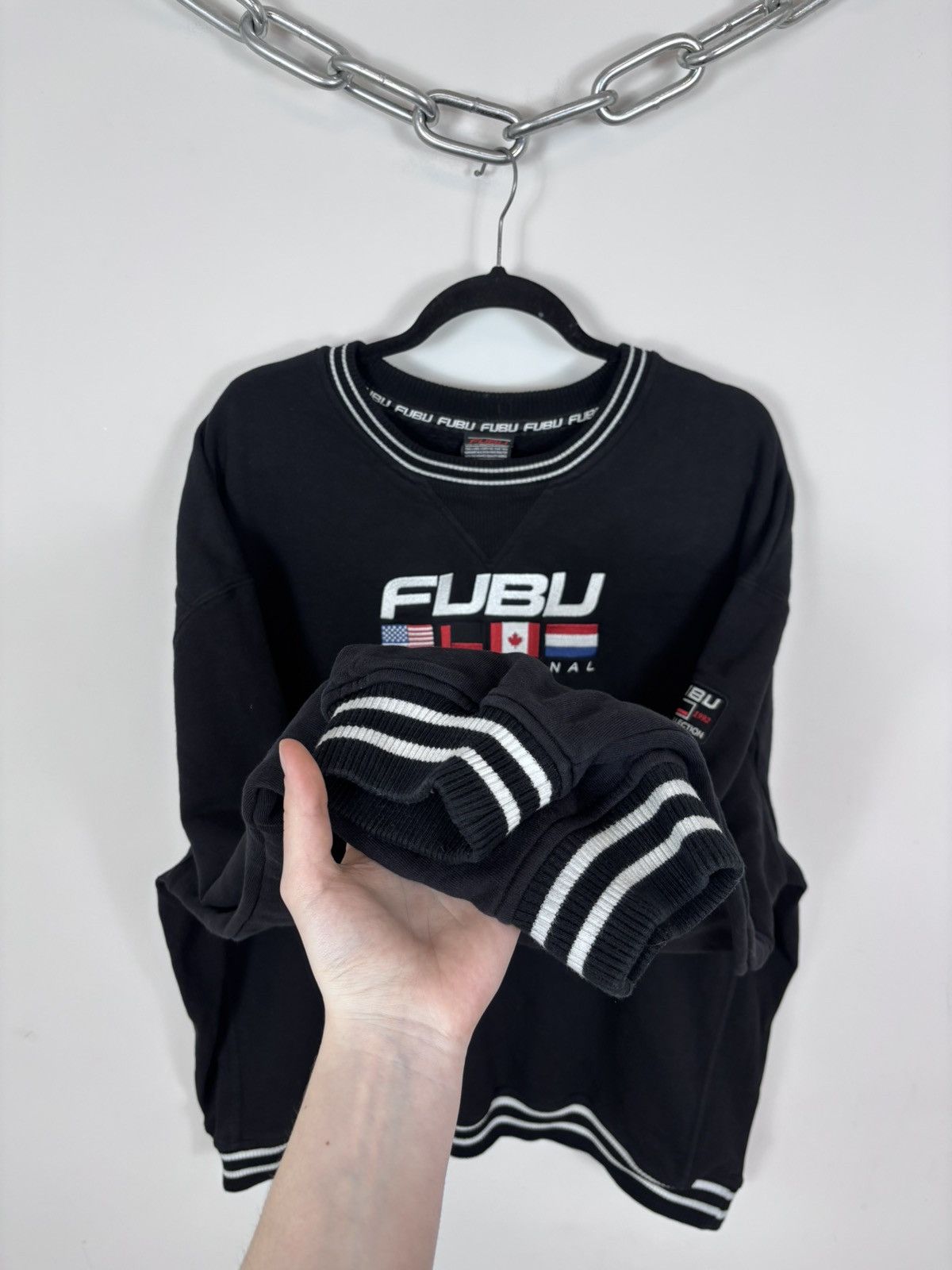 Fubu Fubu International Big Embroidered Logo Black Sweatshirt Size US XL / EU 56 / 4 - 7 Thumbnail