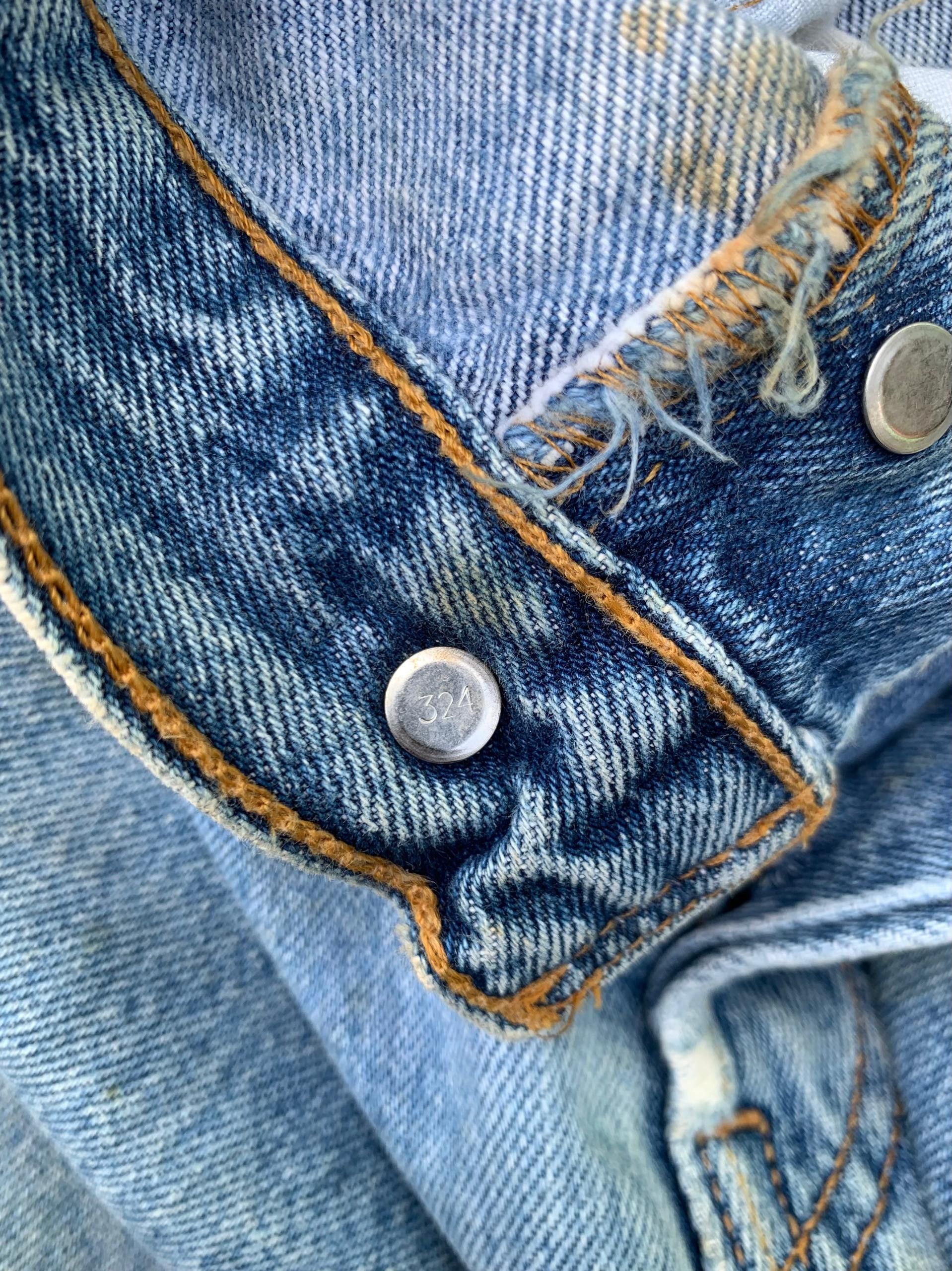 Levi's × Levi's Vintage Clothing × Vintage Rare Vintage Levis 501 Jeans X Geronimo Apache Denim Size US 36 / EU 52 - 9 Thumbnail