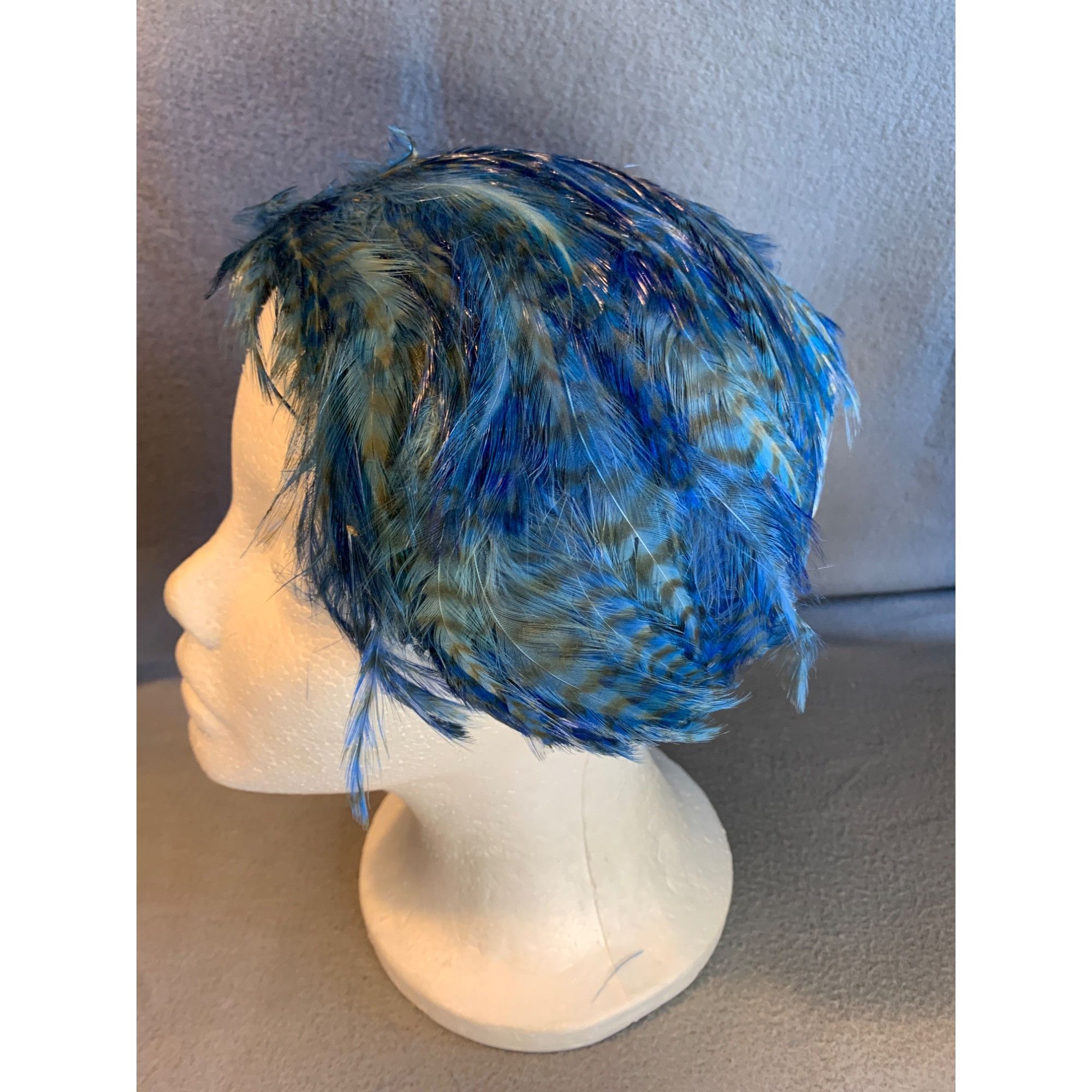 Other Ladies Blue Feathers Hat Vintage Size ONE SIZE - 5 Thumbnail