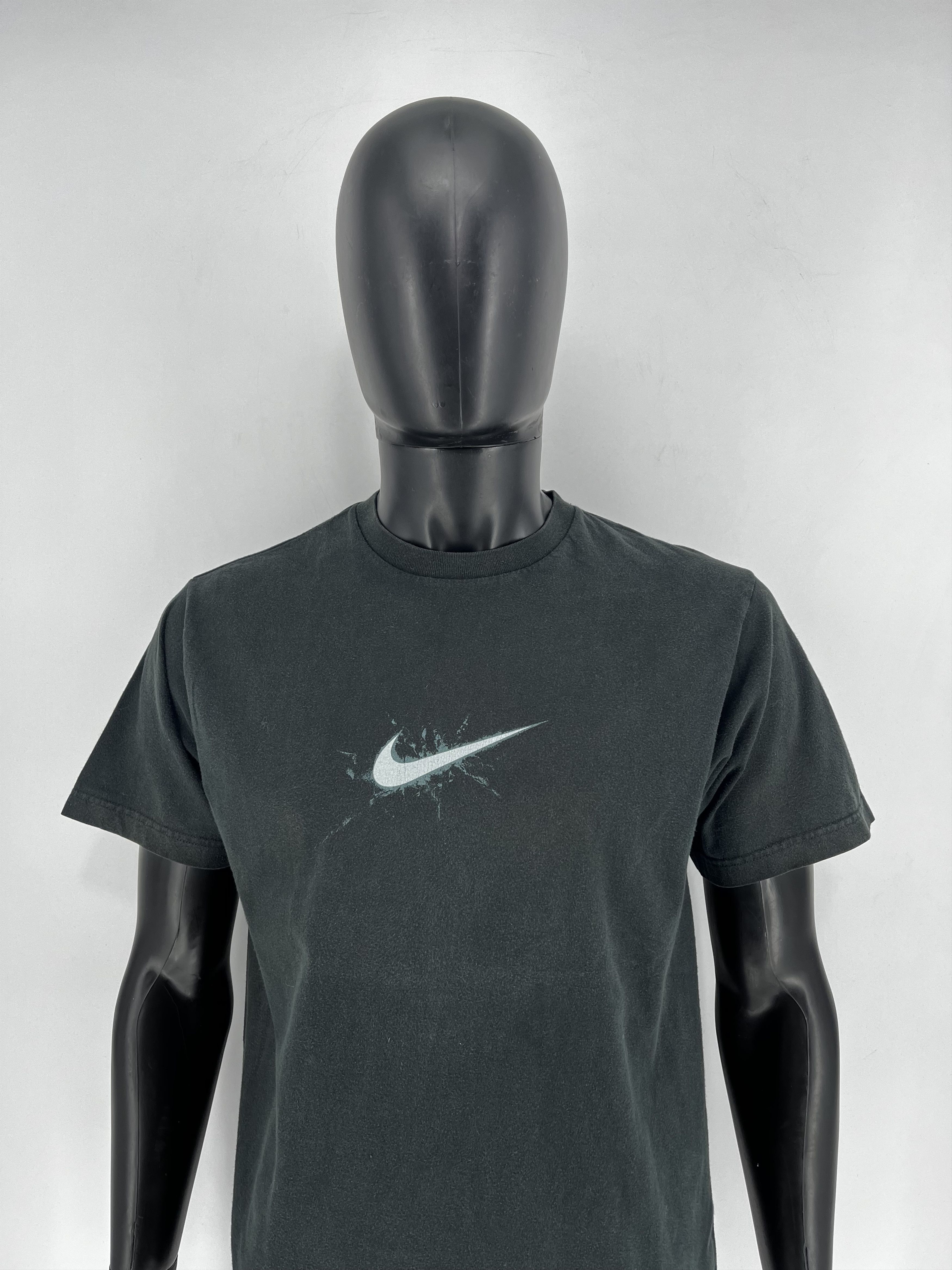 Band Tees × Nike Vintage Y2K Nike Center Swoosh Logo T-Shirt Size US M / EU 48-50 / 2 - 1 Thumbnail