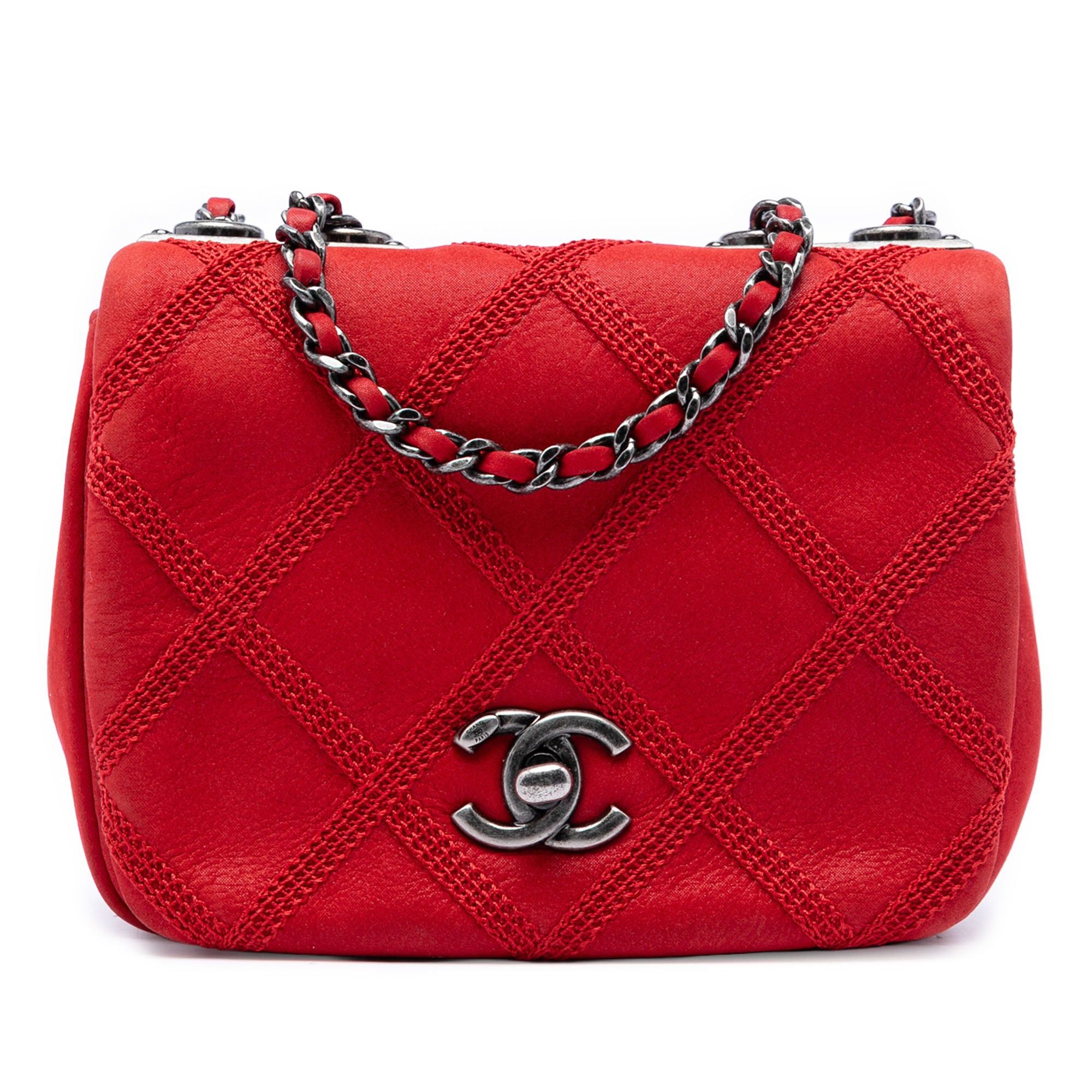 Chanel Mini CC Iridescent Calfskin Diamond Stitch Flap Size ONE SIZE - 1 Thumbnail