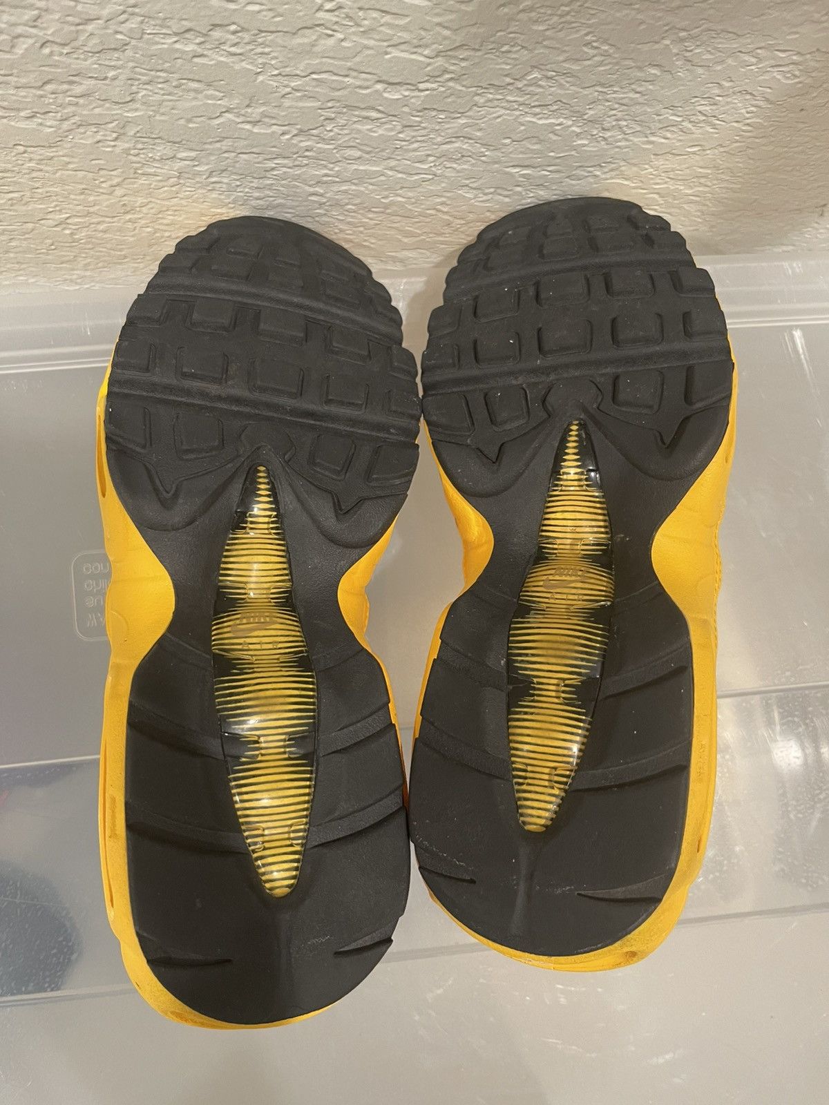 Nike Nike Air Max 95 Taxi Nyc Size US 6 / IT 36 - 3 Thumbnail