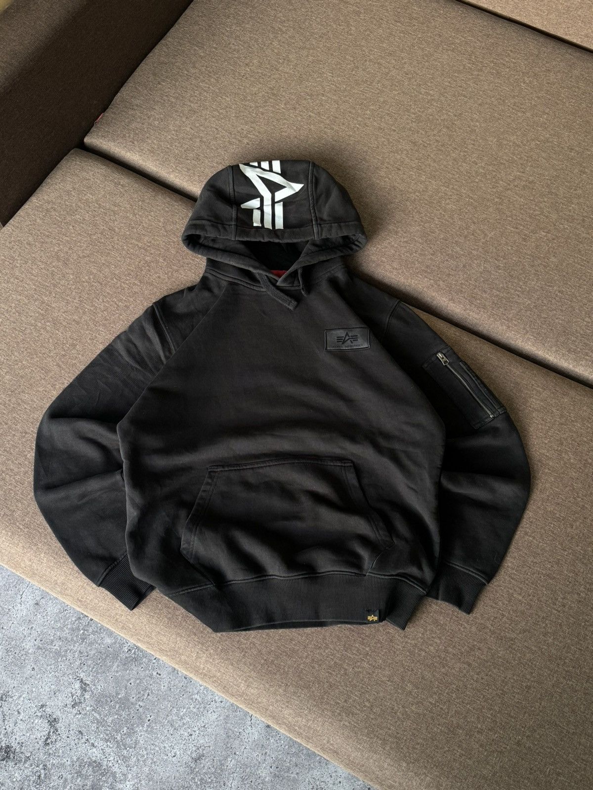Alpha Industries Vintage Alpha Industries big logo hoodie Size US M / EU 48-50 / 2 - 10 Thumbnail