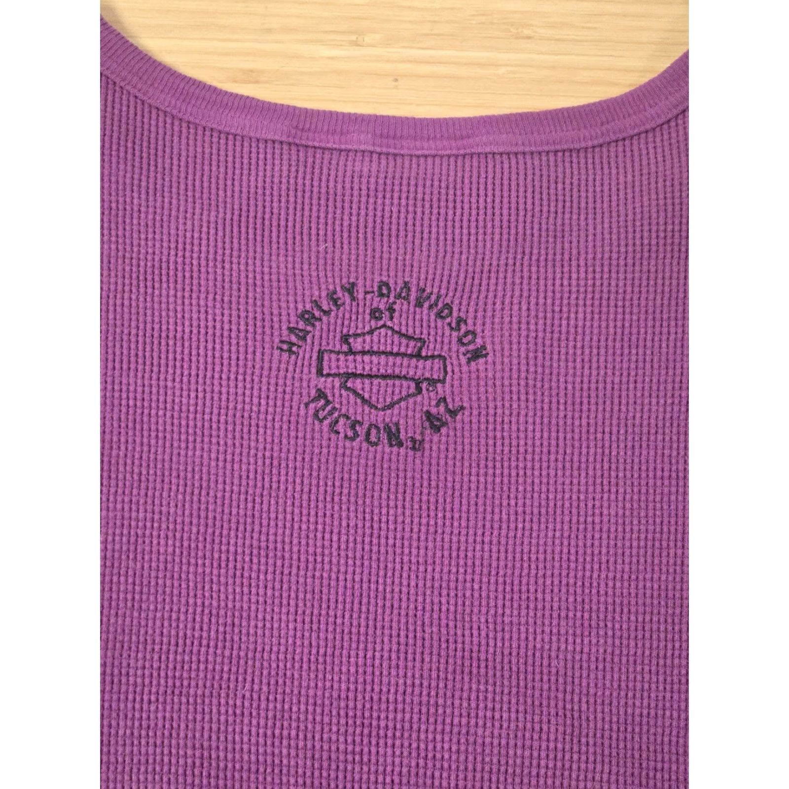 Harley Davidson VINTAGE Harley-Davidson Shirt Womens Small Purple Long Sleeve Eagle Thermal Made USA Tucson Size S / US 4 / IT 40 - 5 Thumbnail