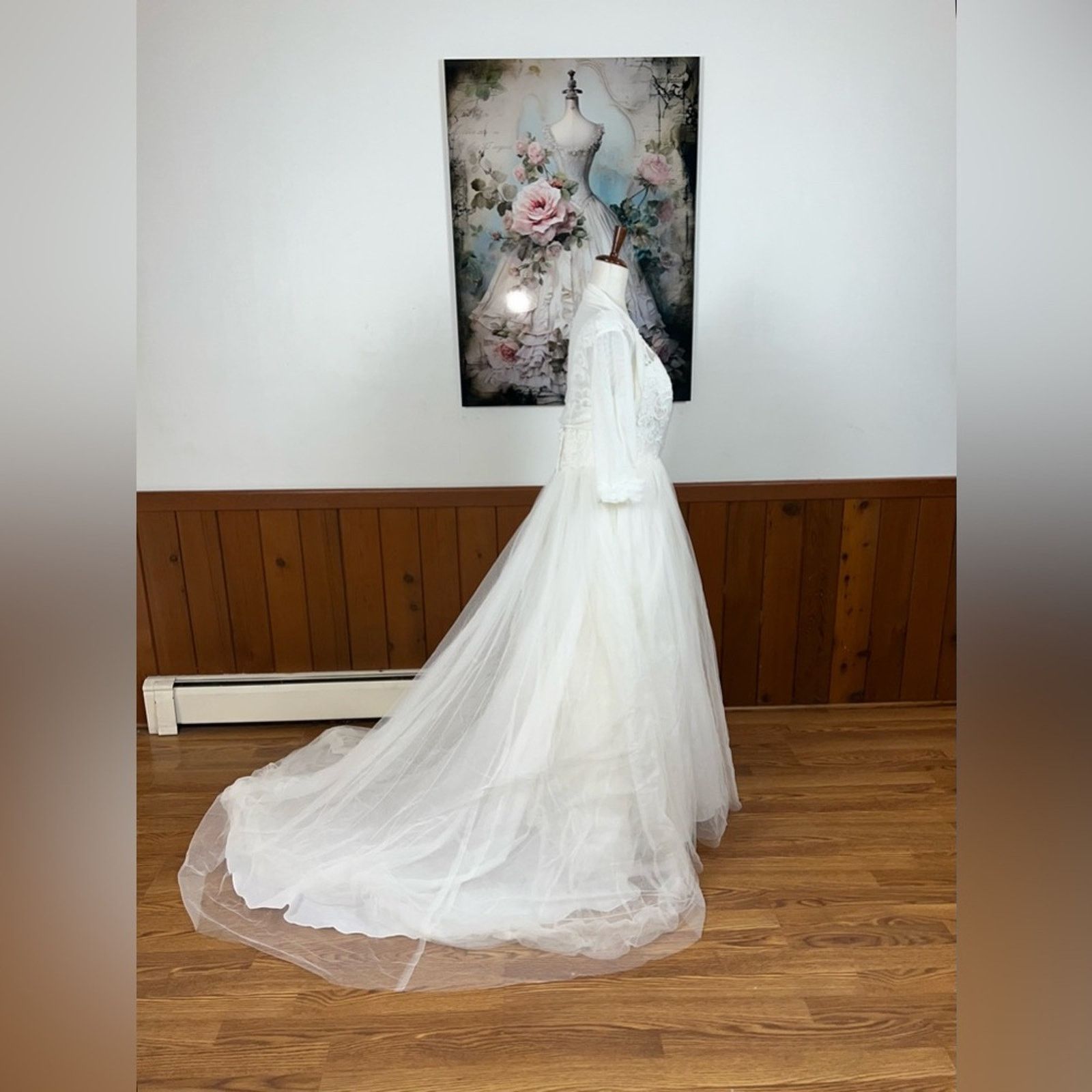 Other Elegant David’s Bridal Beaded Mesh Wedding Gown! Size XXL / US 16-18 / IT 52-54 - 4 Thumbnail