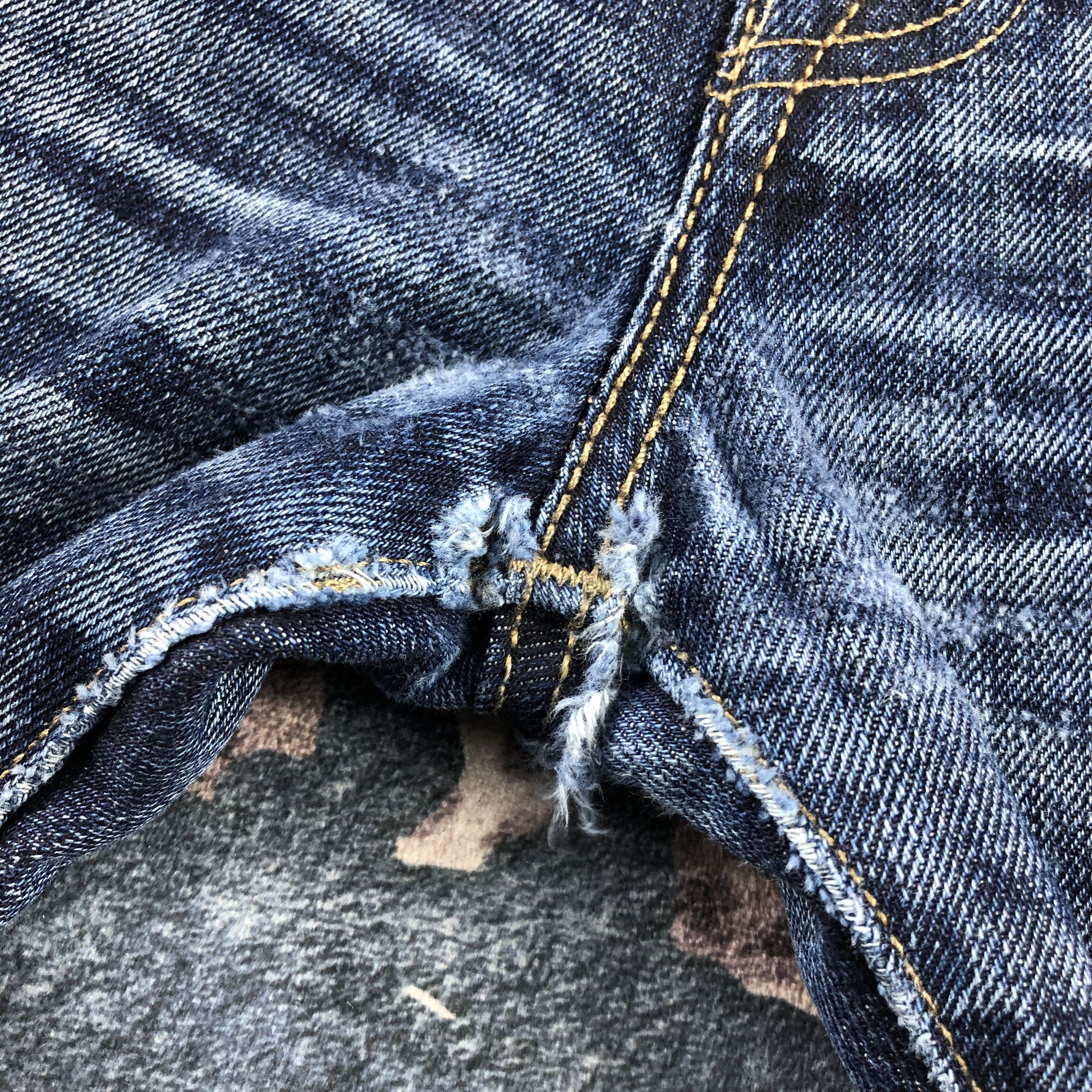 Levi's × Vintage Vintage Blue Wash Levis 501 Jeans-JM2786 Size US 33 - 12 Thumbnail